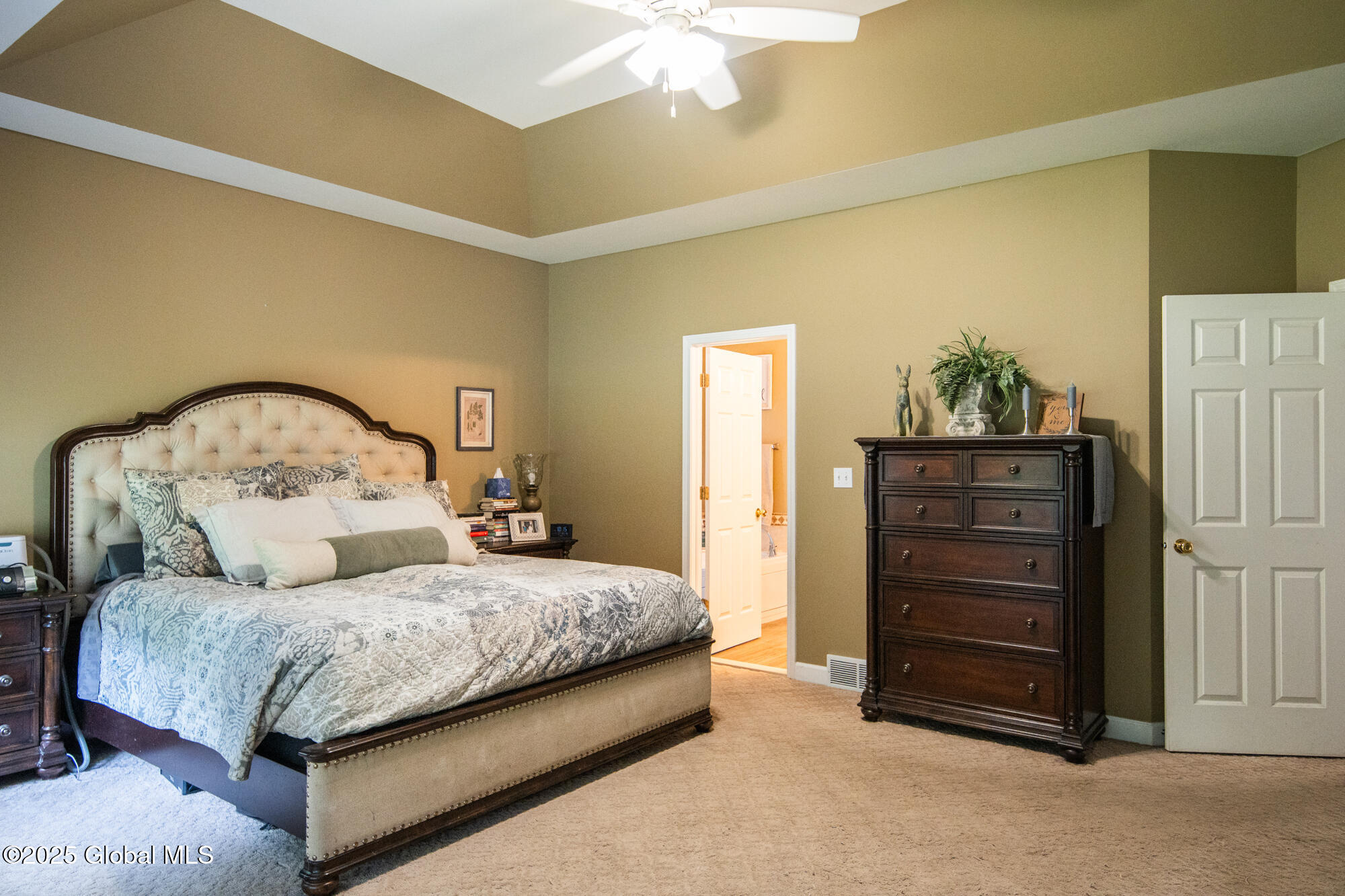34 Westberry Way, Queensbury, New York image 14