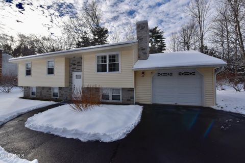 Photo of 7 White Pine Lane, Saratoga Springs, NY 12866 (MLS # 202530458)
