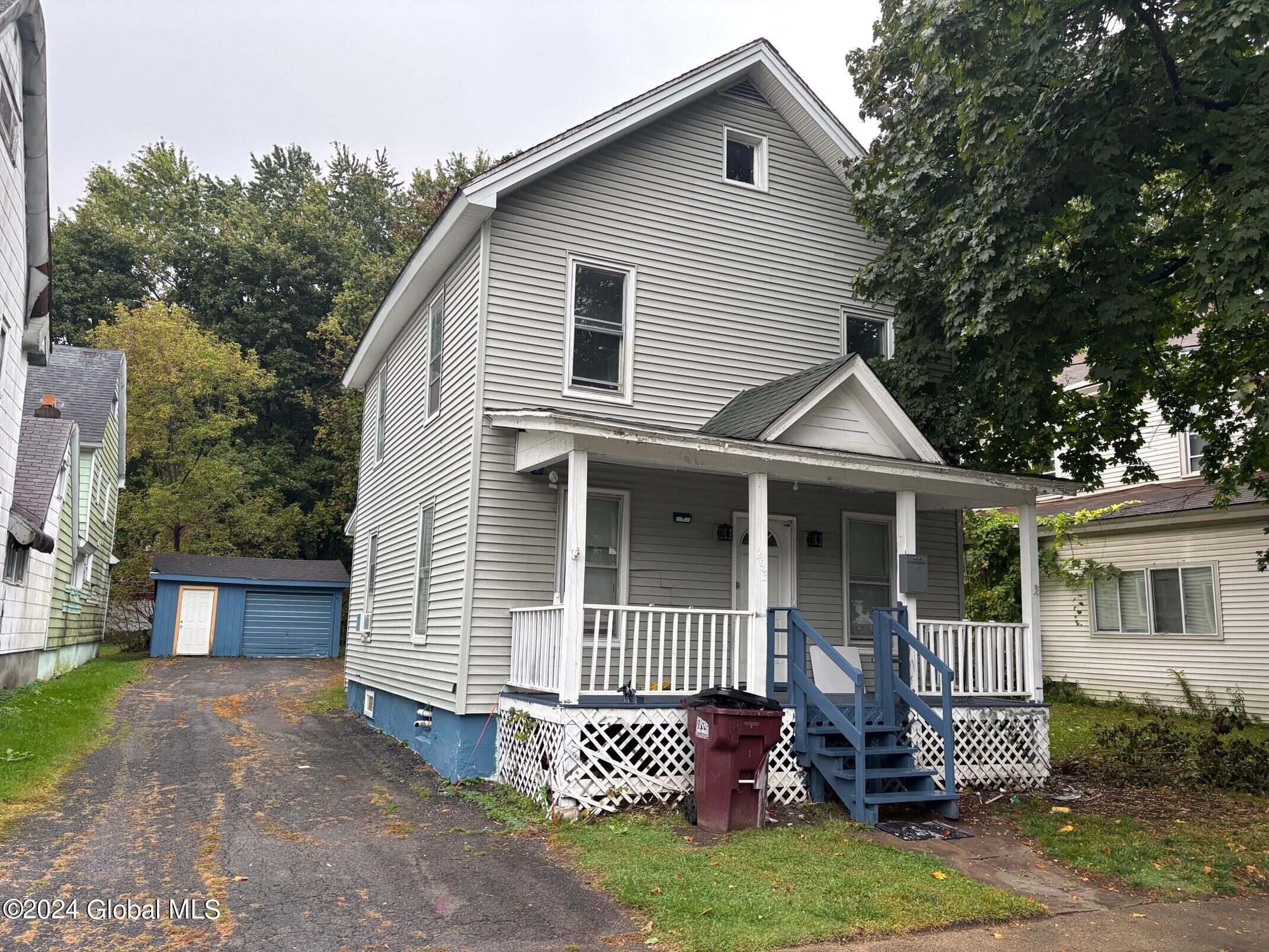 293 Bleecker St Street, Gloversville, New York image 1