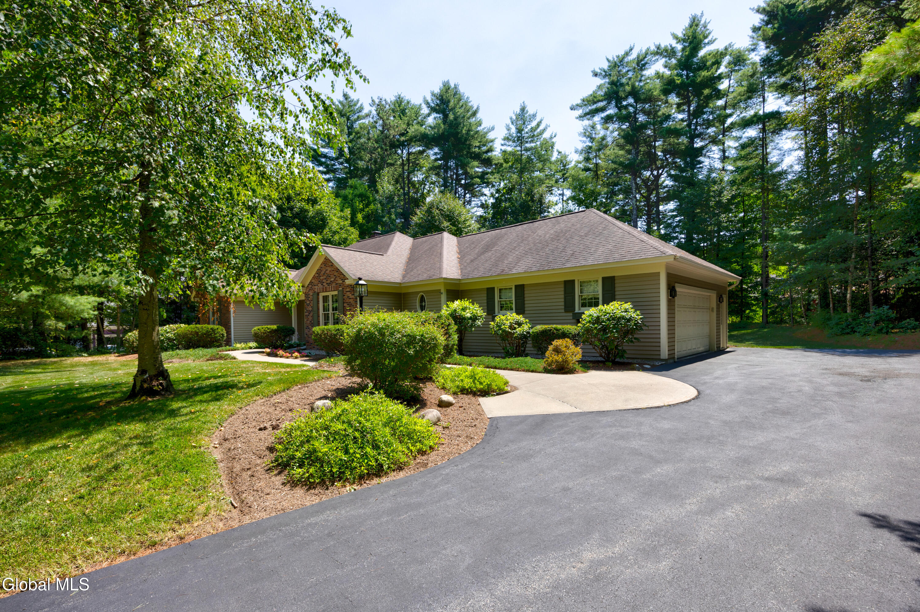 114 Equinox Drive