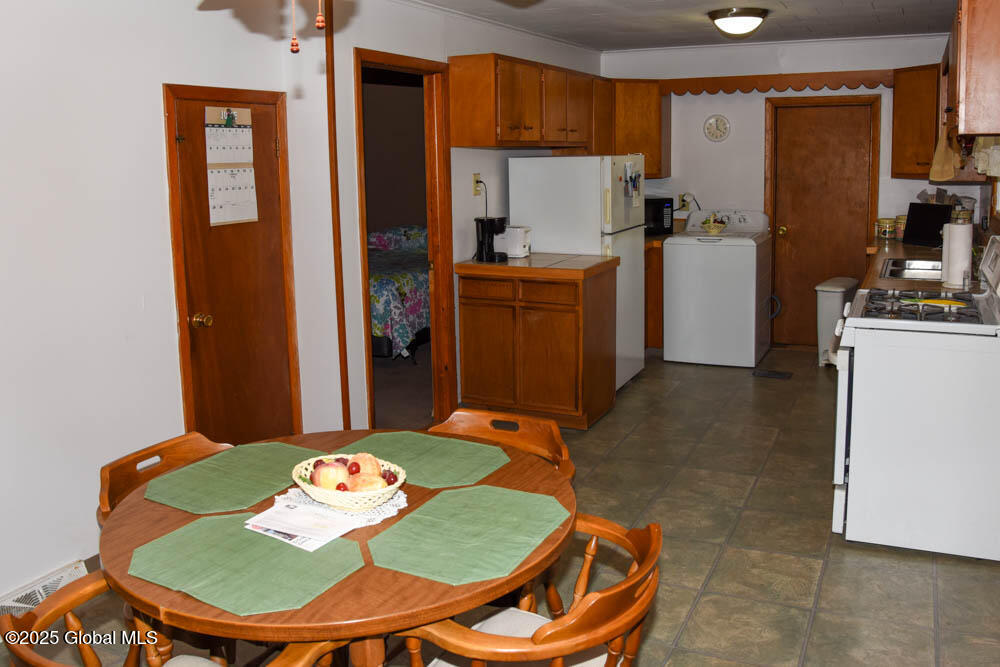 69 Washer Hill Road, Johnsburg, New York image 29