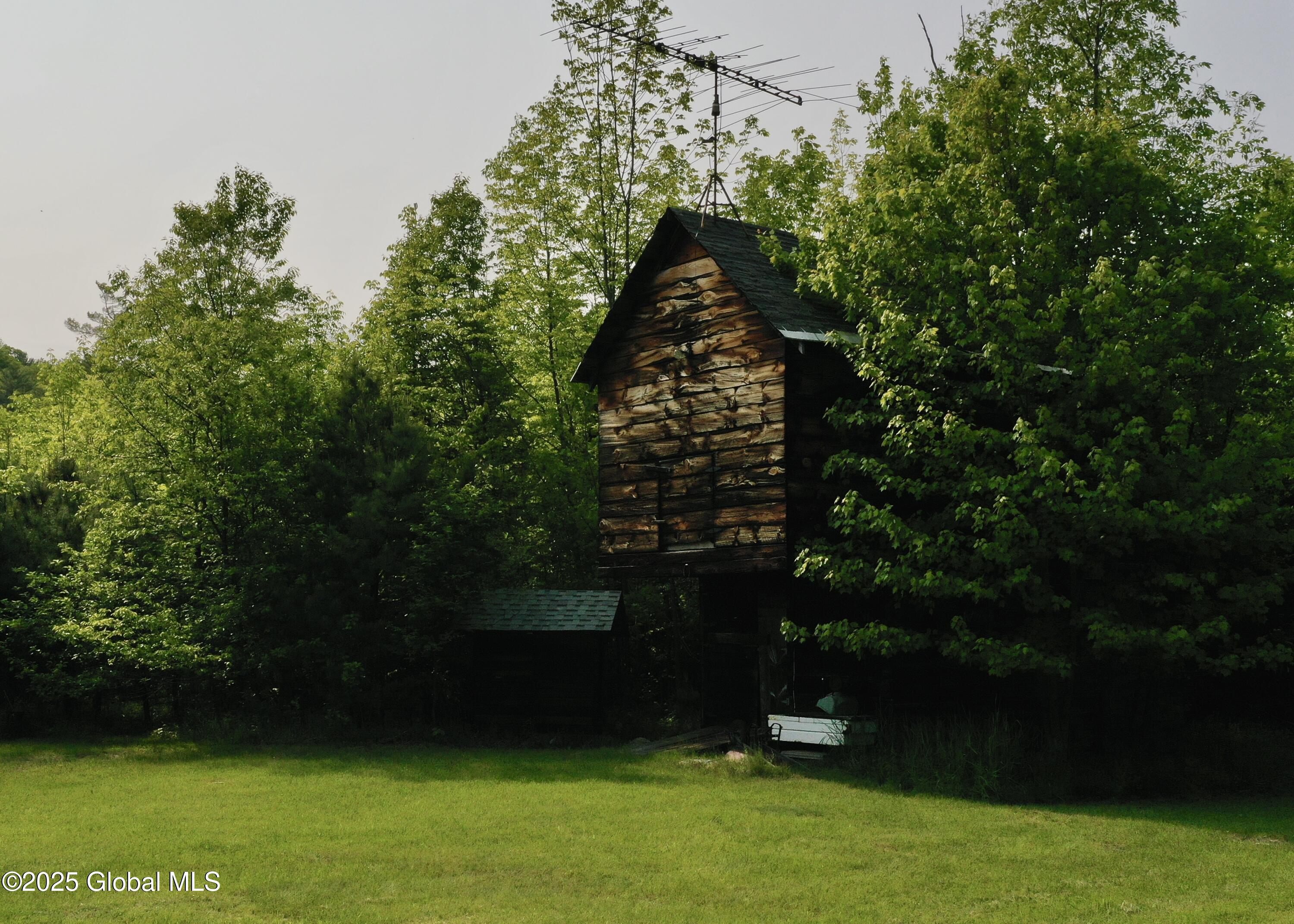 69 Washer Hill Road, Johnsburg, New York image 8