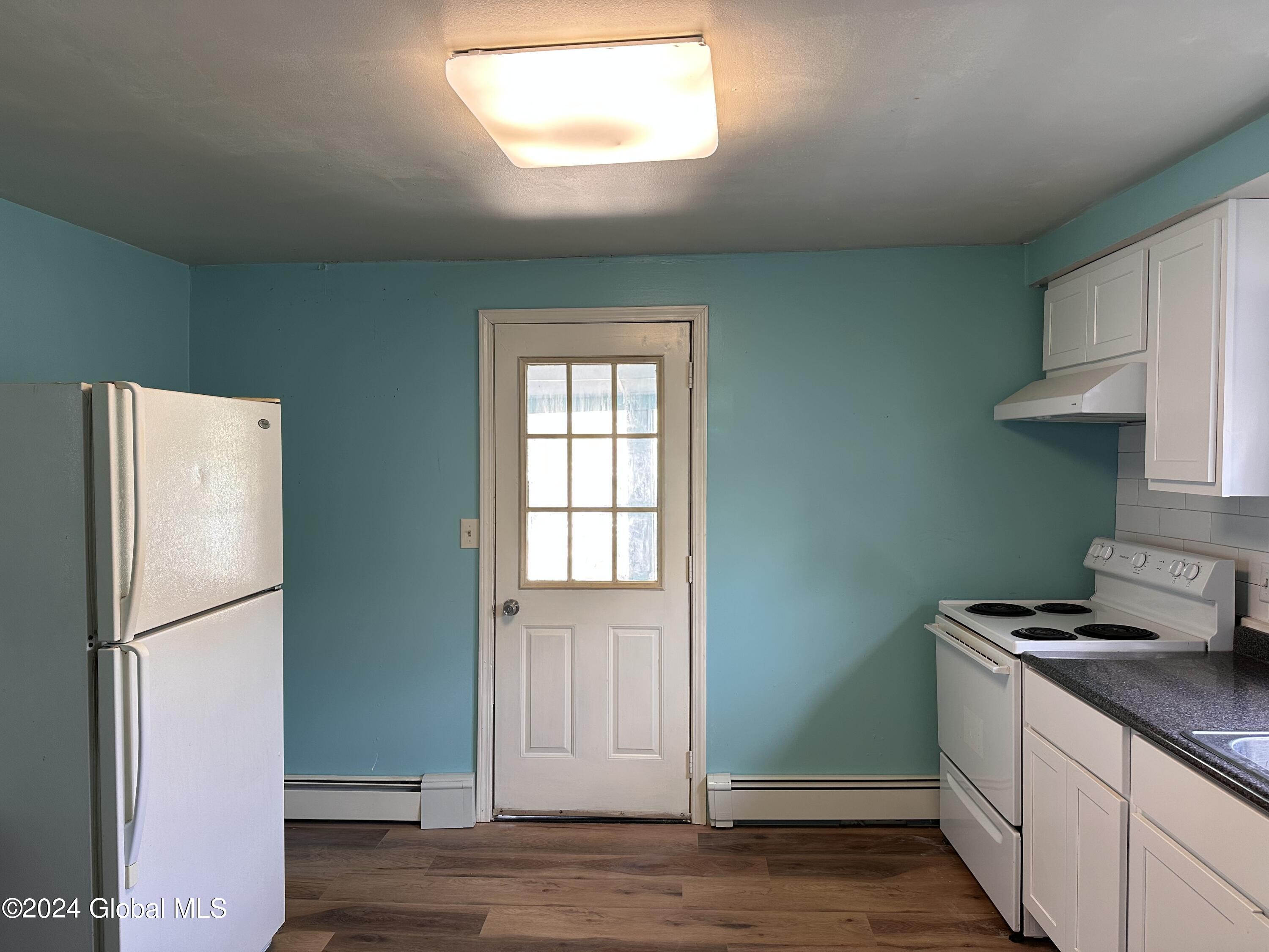 Watervliet, New York 12189, United States, 4 Bedrooms Bedrooms, ,2 BathroomsBathrooms,Residential,Active,34796