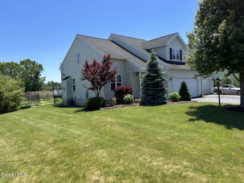 Photo of 4A Breezy Pointe Drive, Halfmoon, NY 12065 (MLS # 202618767)
