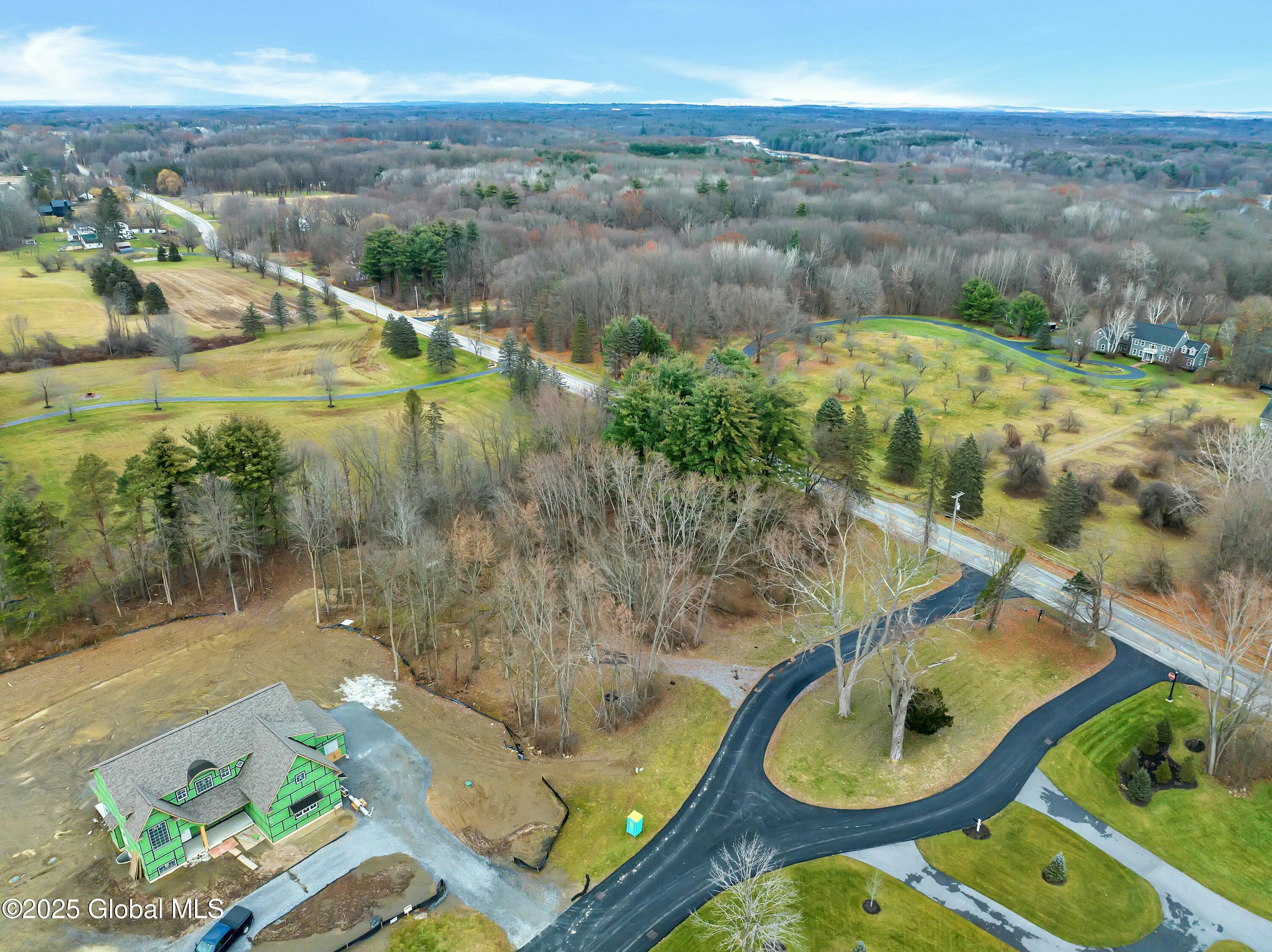 1 Pickett Lane, Rexford, New York image 11
