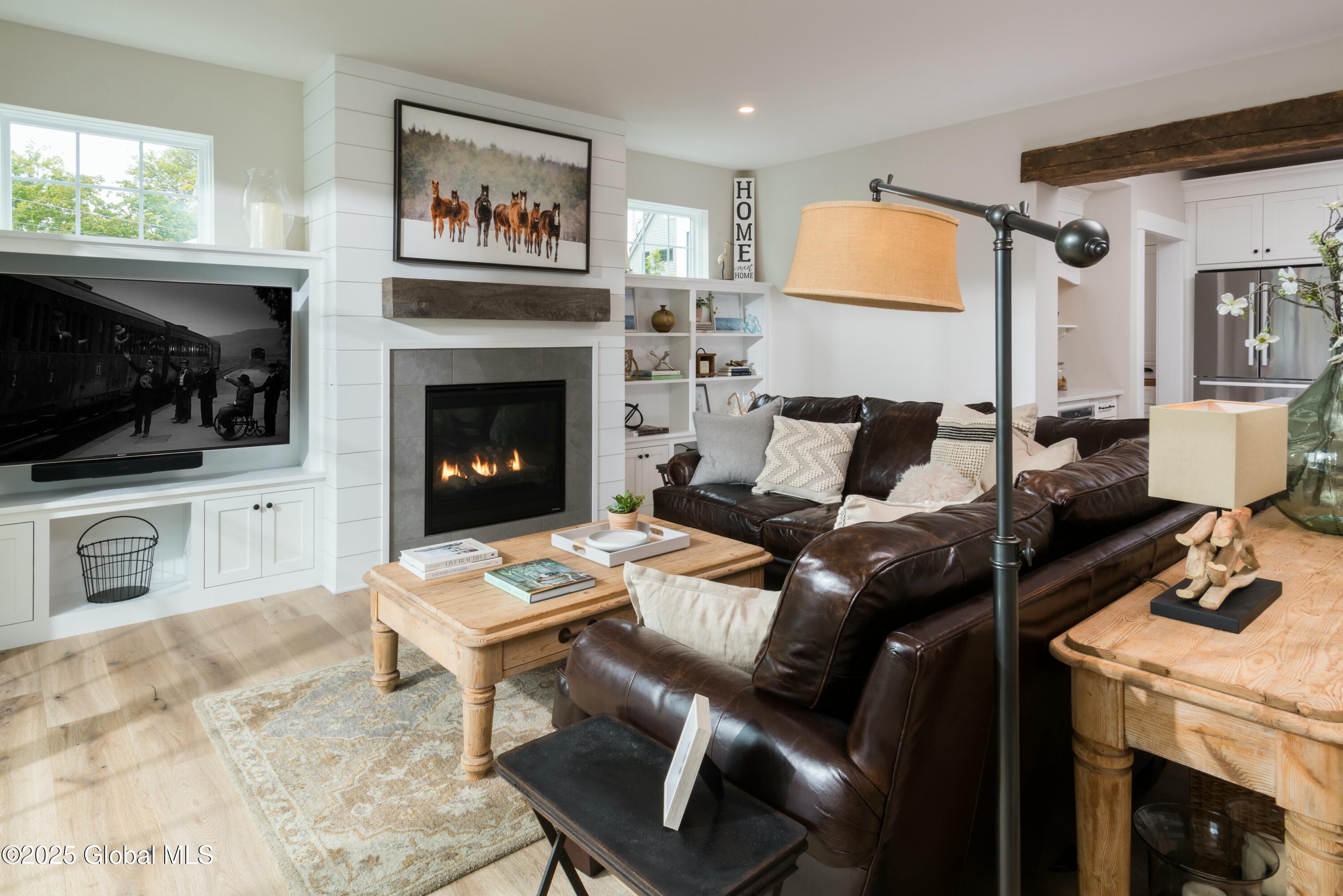 1 Pickett Lane, Rexford, New York image 23