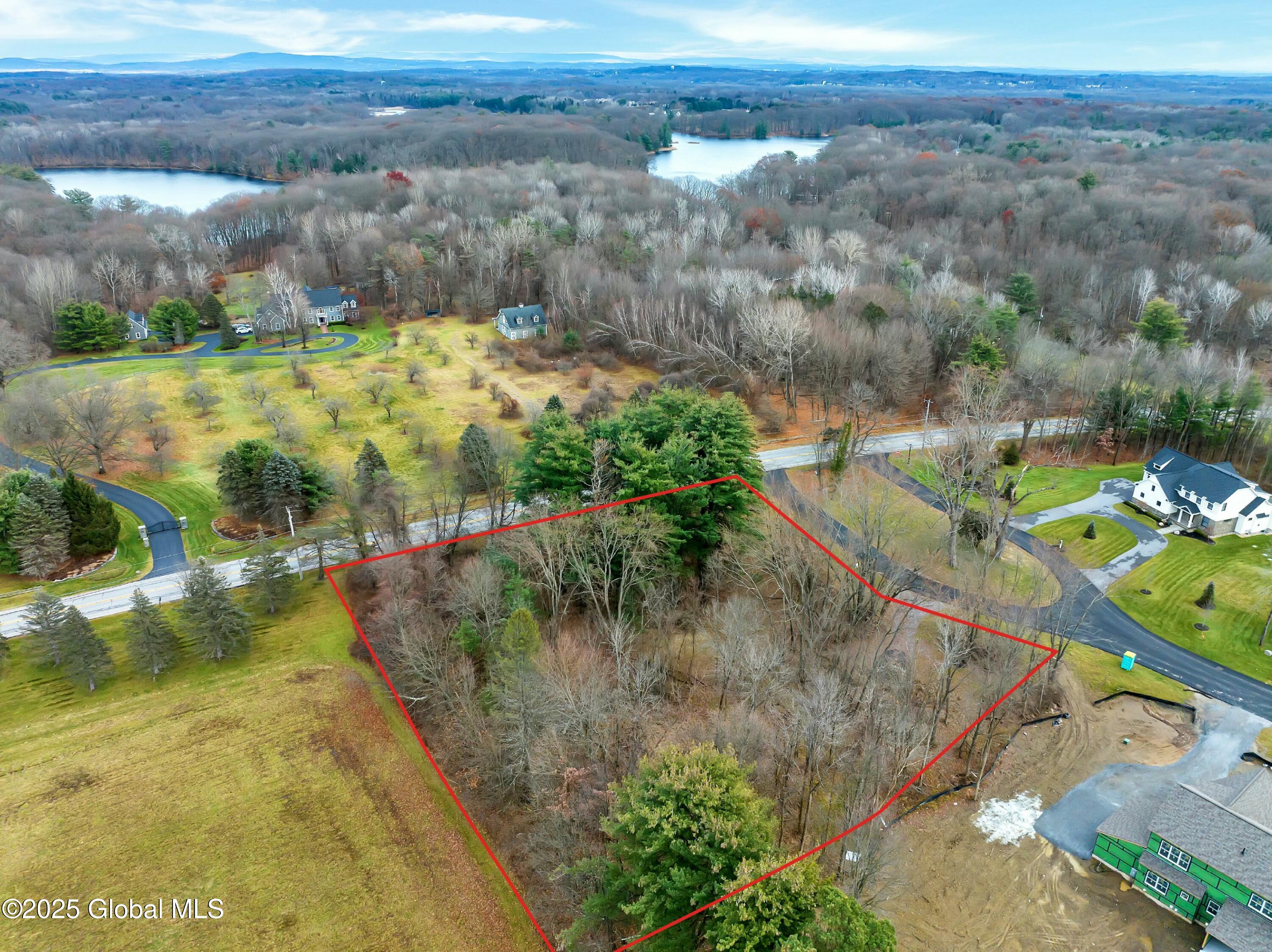 1 Pickett Lane, Rexford, New York image 9