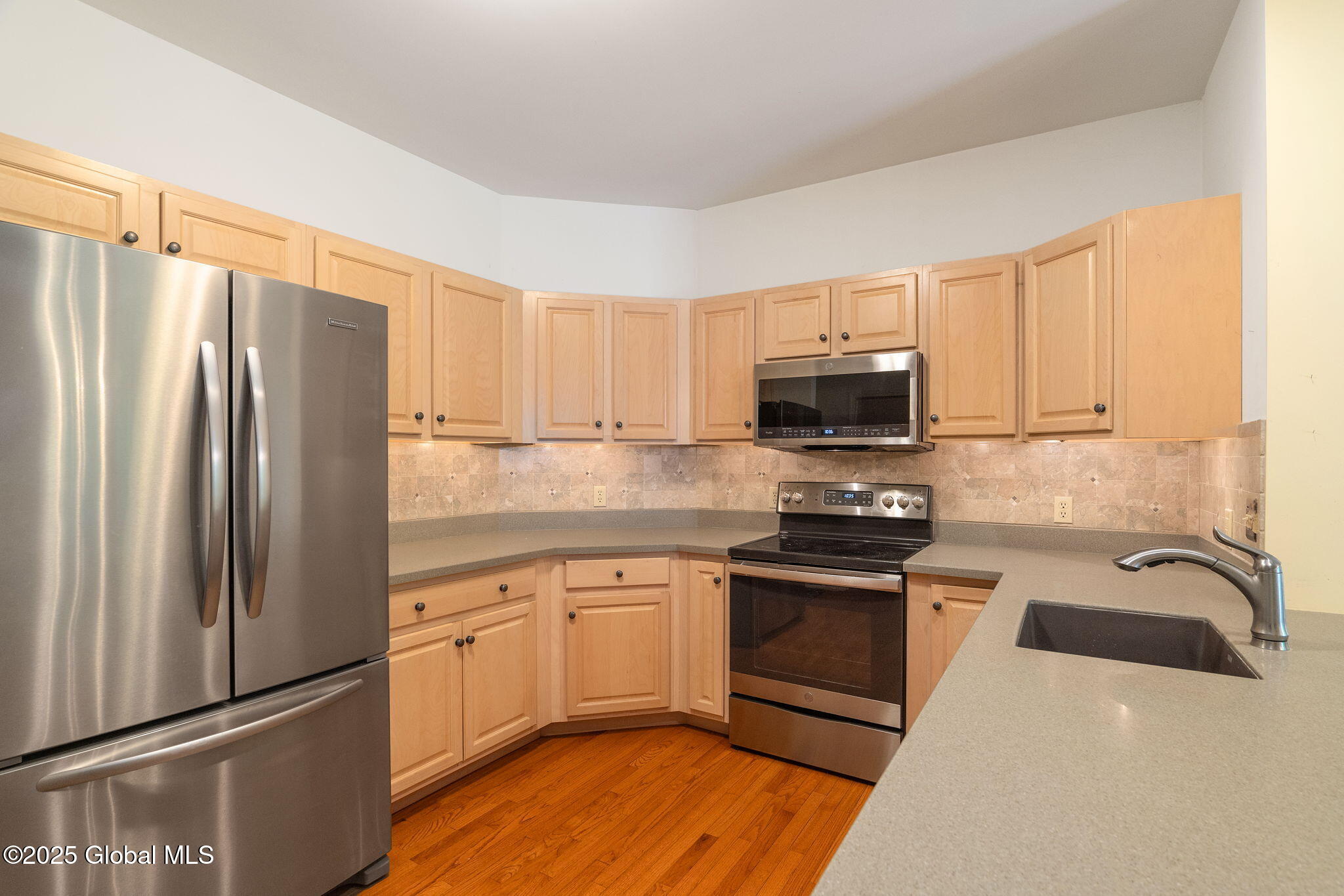 50 Oakmont Street, Niskayuna, New York image 12