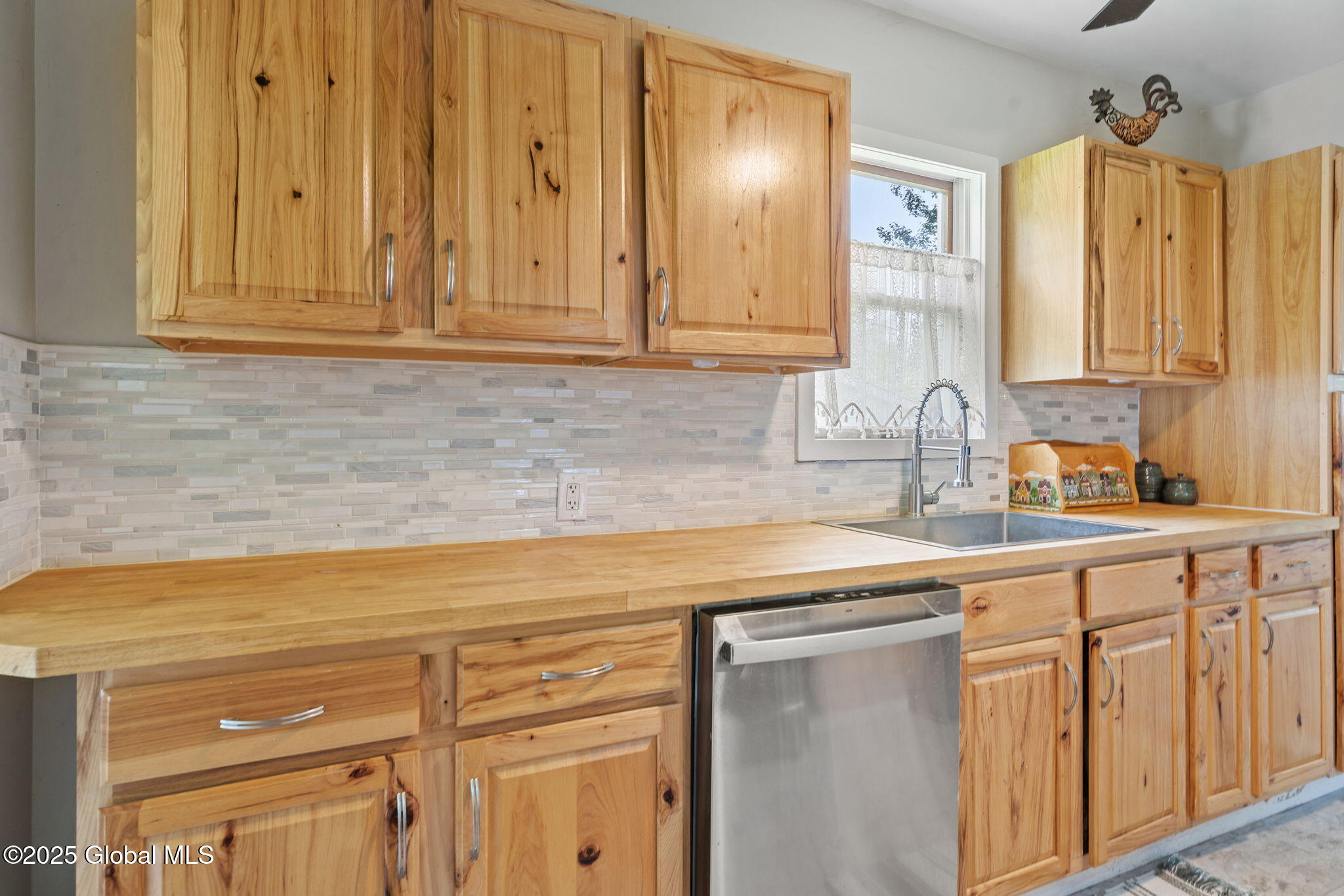 26 2nd Avenue, Mayfield, New York image 13