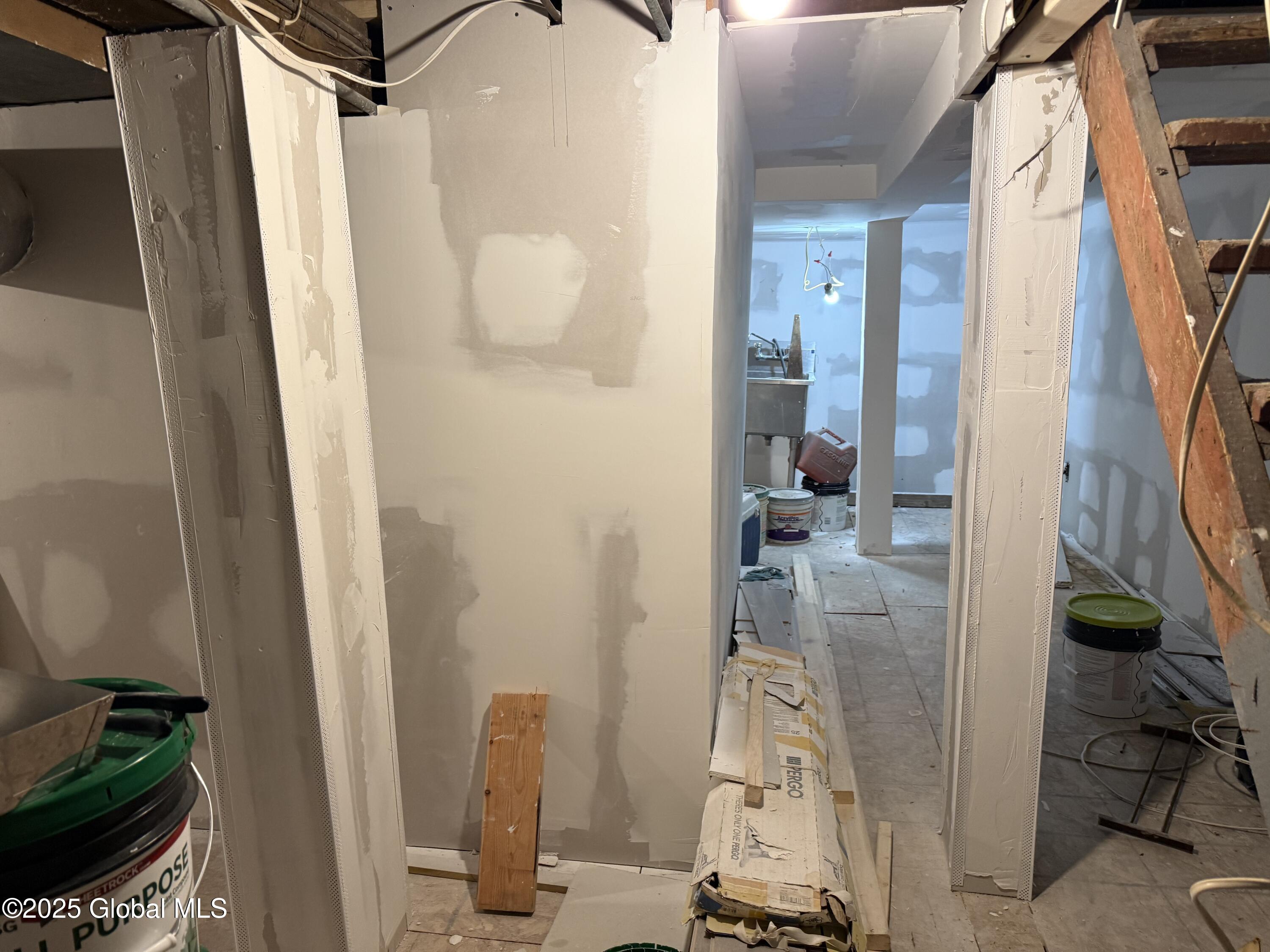 46 Slater Street, Amsterdam, New York image 7