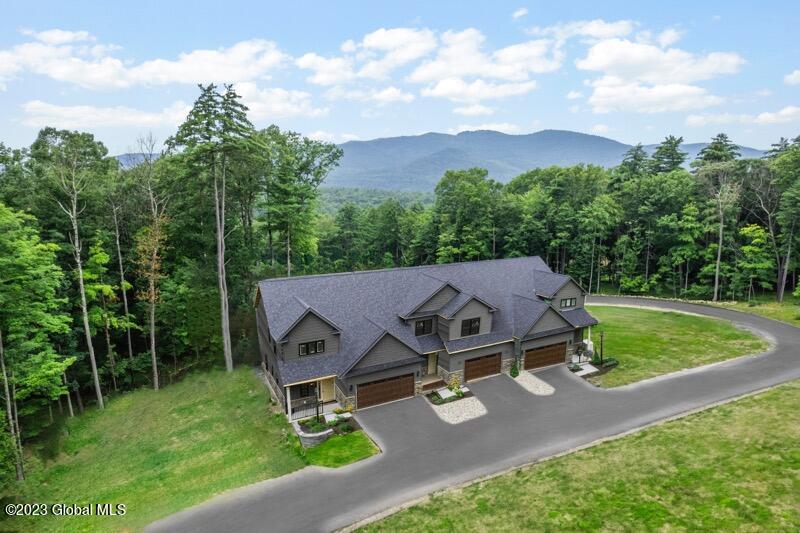 30 Hill Crest Lane 11