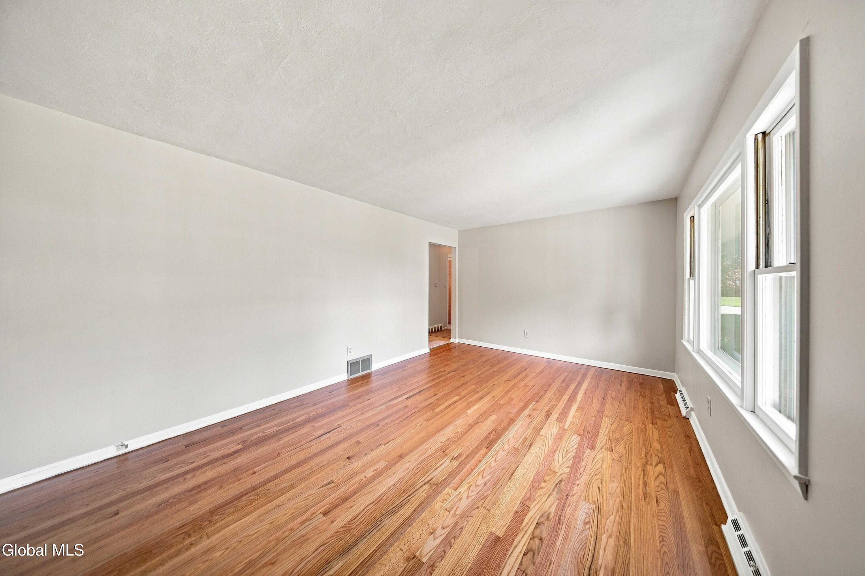 4 Pettibone Drive