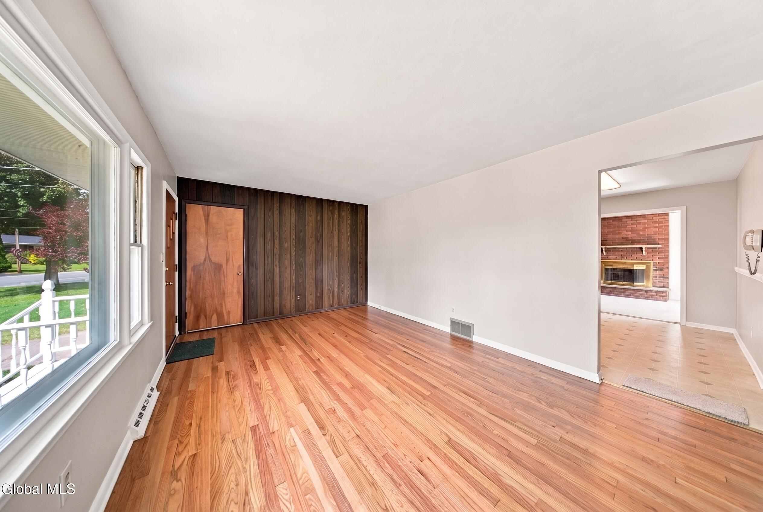 4 Pettibone Drive