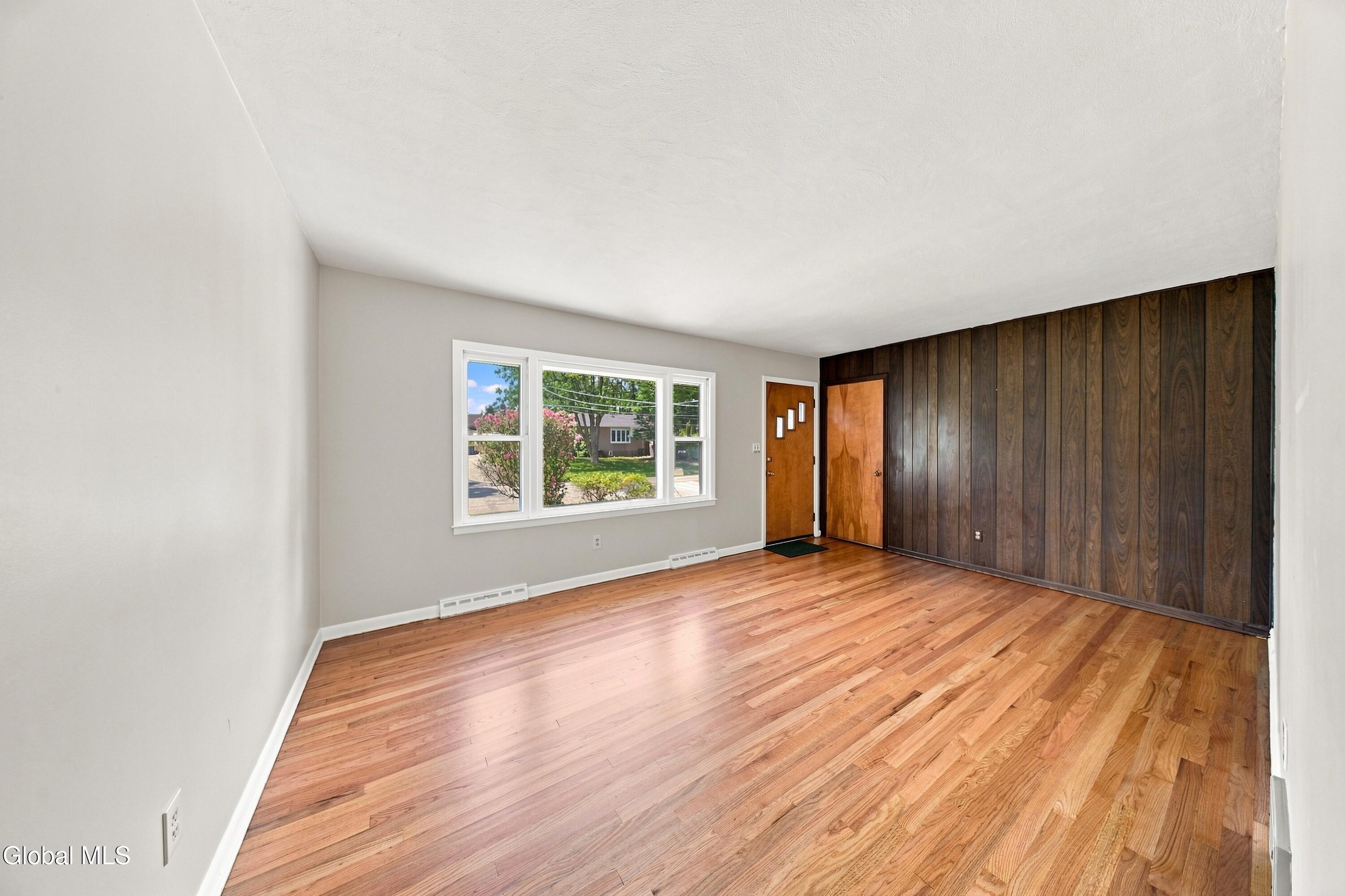 4 Pettibone Drive