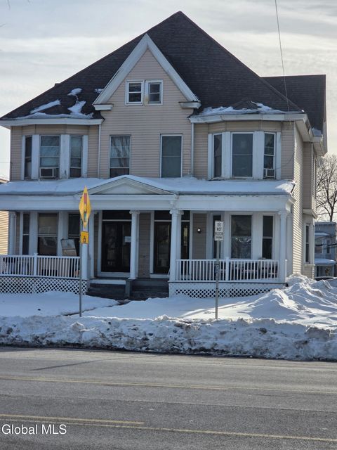 Photo of 808A Madison Avenue, Albany, NY 12208 (MLS # 202612346)