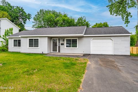 Photo of 15 Barthol Street, Colonie, NY 12205 (MLS # 202618294)