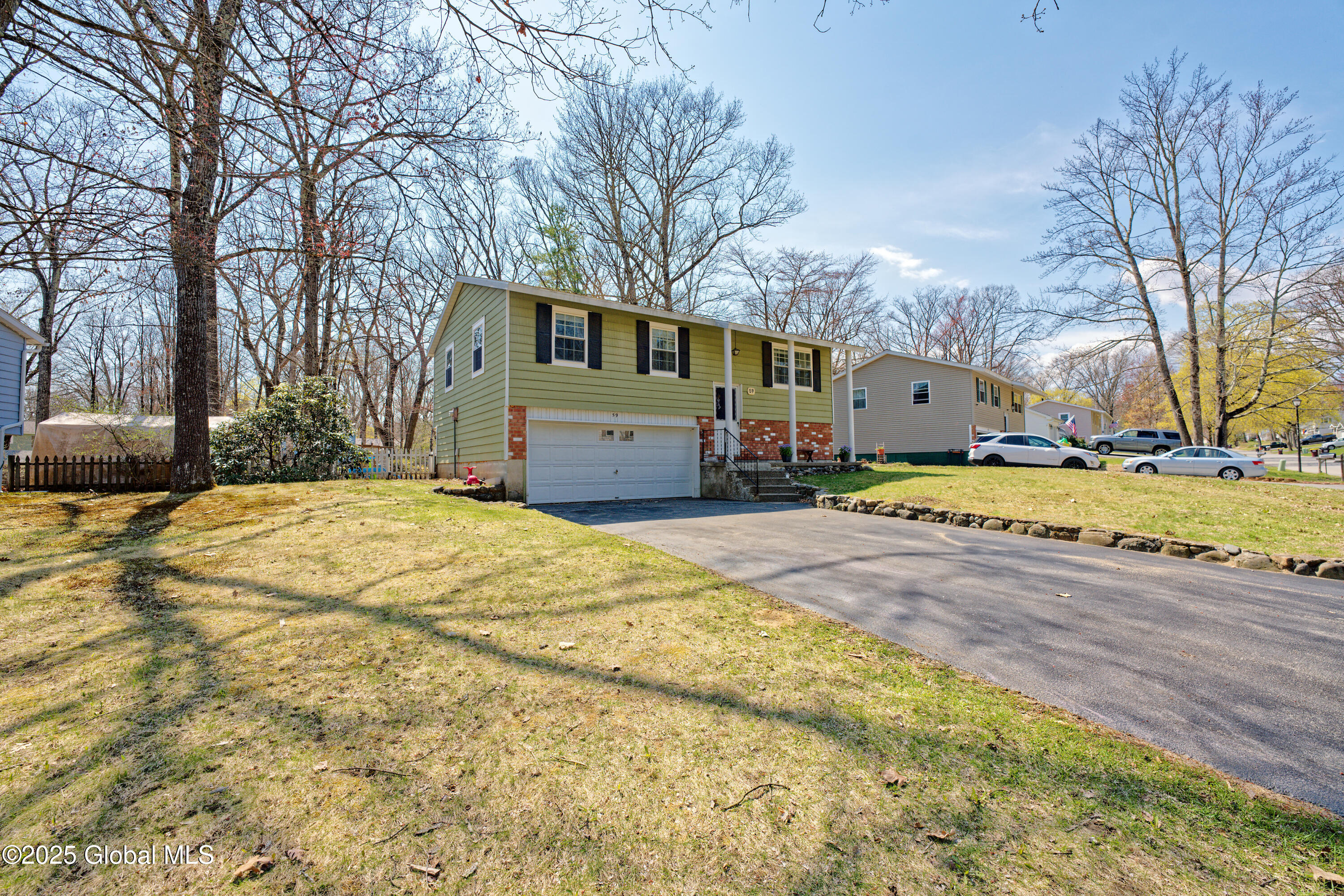 59 Wagon Wheel Trail, Saratoga Springs, New York image 4