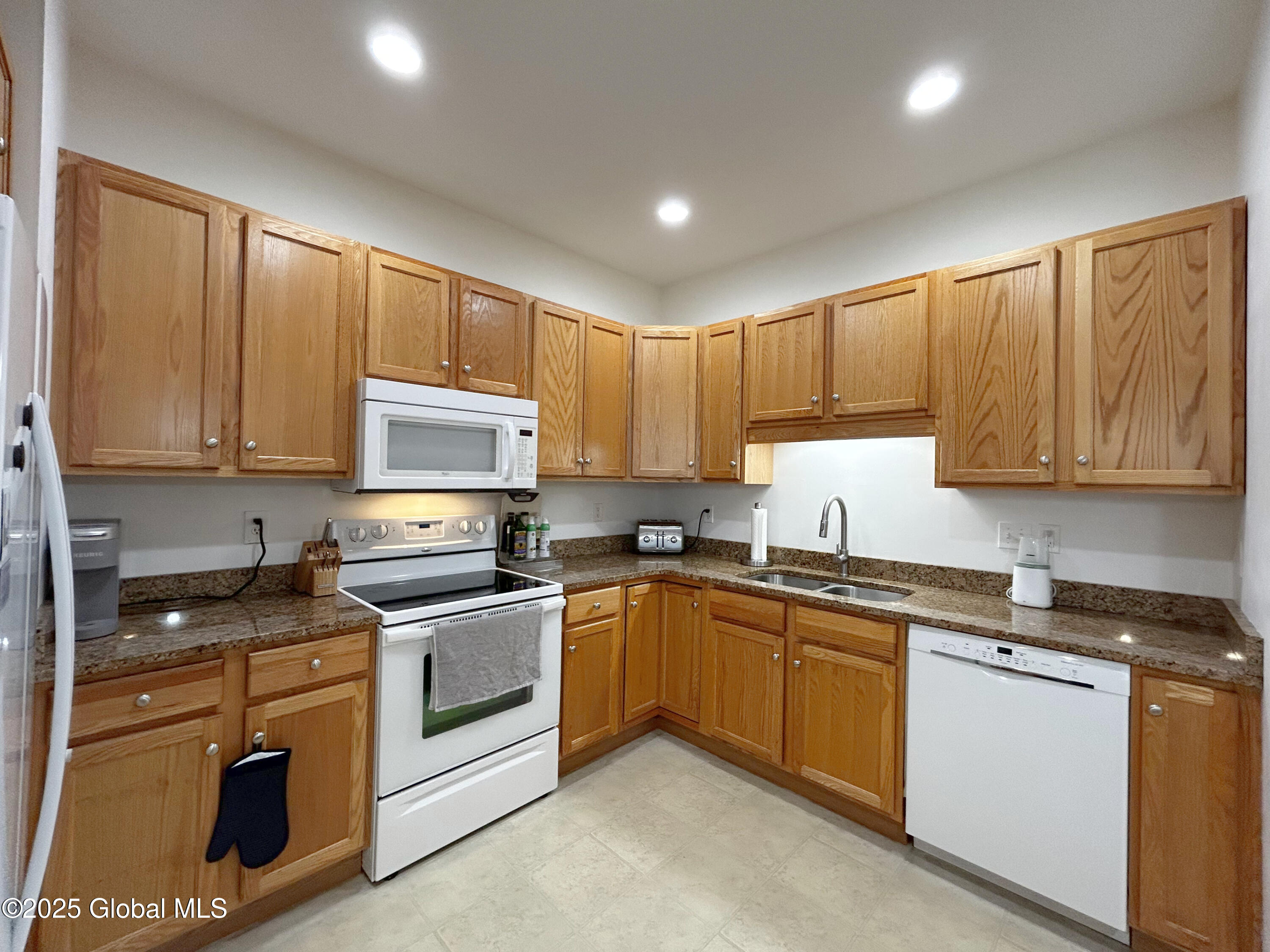 73 Saratoga Road #UNIT 3, Schenectady, New York image 11