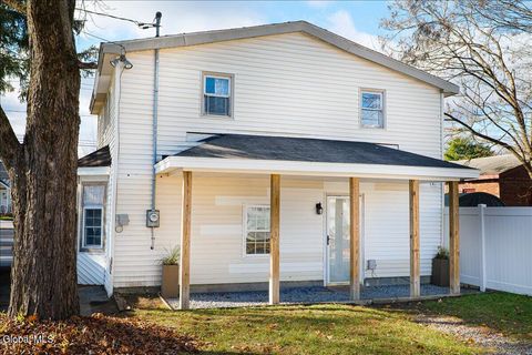 Photo of 136 Jefferson Street, Saratoga Springs, NY 12866 (MLS # 202530003)