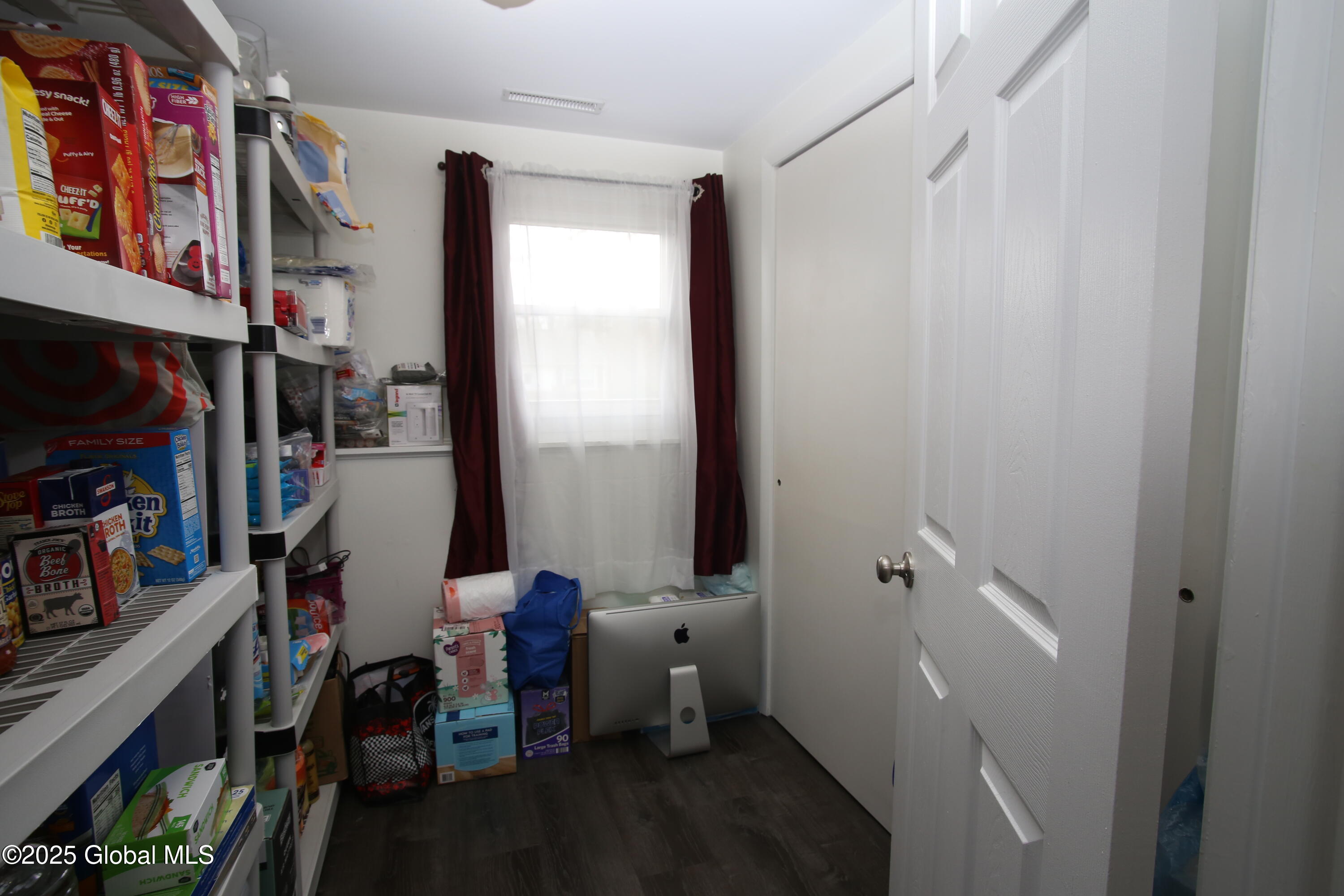 11 East Ford Drive, Latham, New York image 31