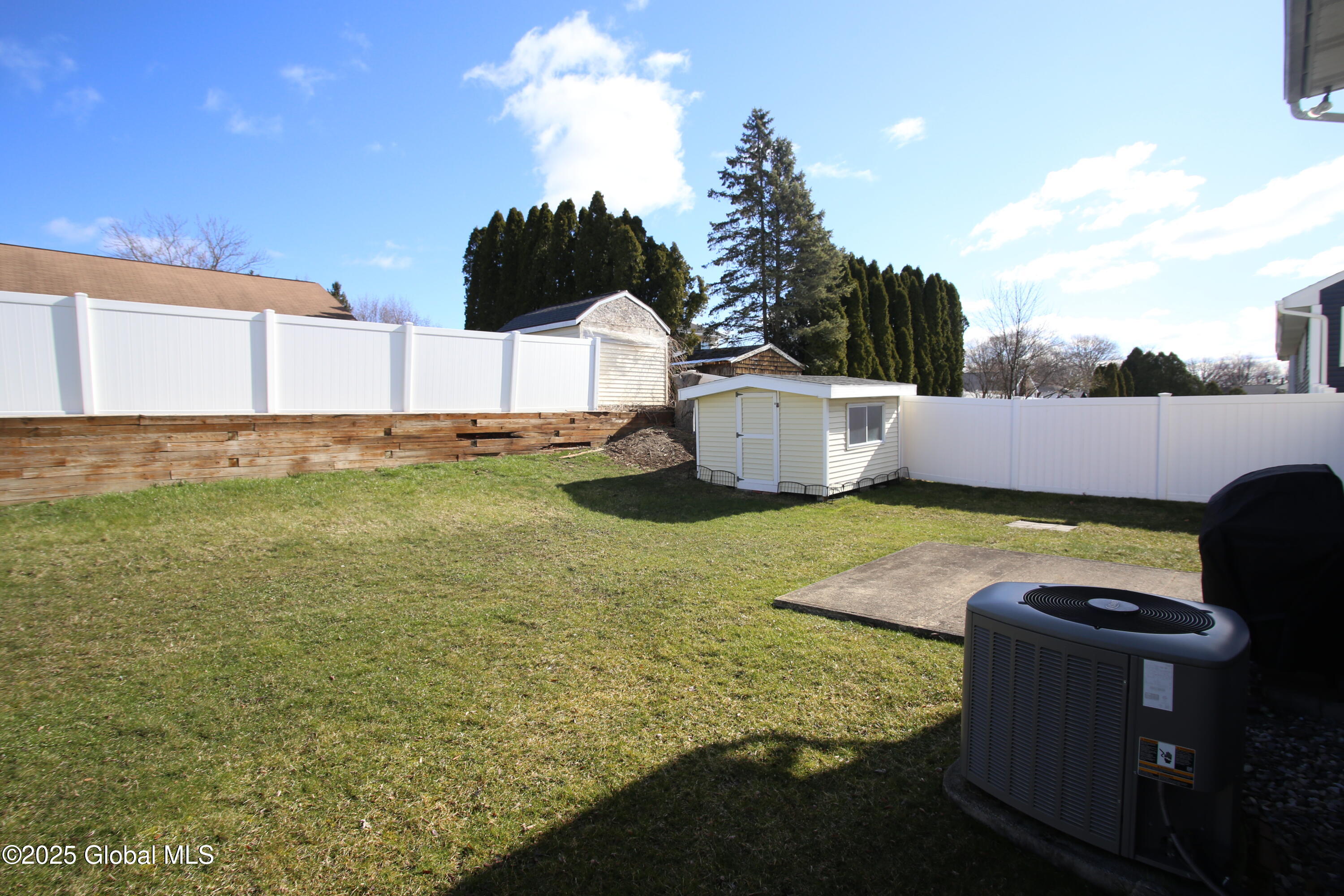 11 East Ford Drive, Latham, New York image 43