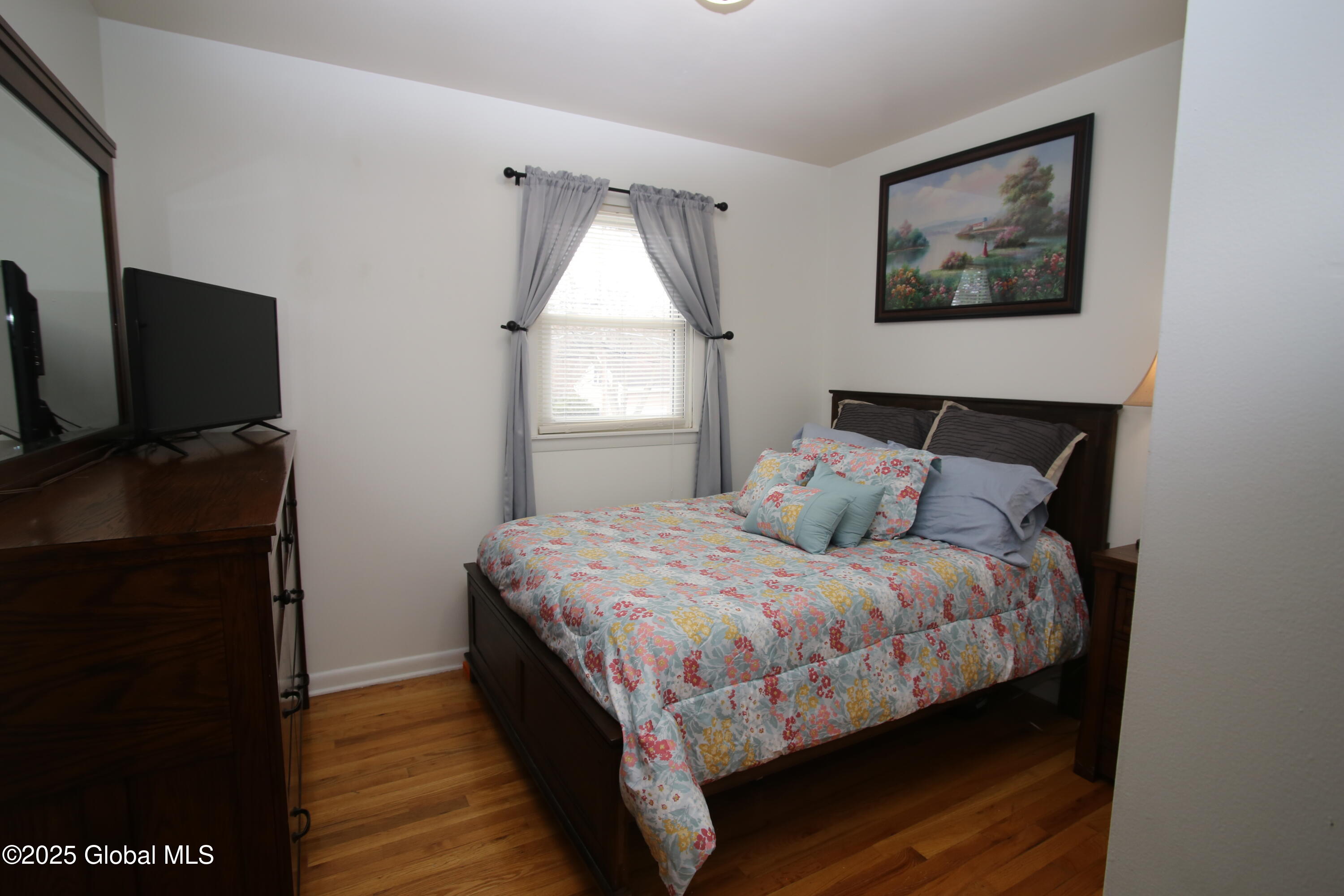 11 East Ford Drive, Latham, New York image 16