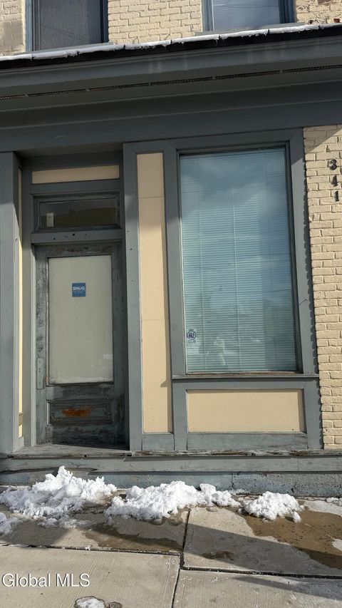 Photo of 341 Clinton Avenue, Albany, NY 12206 (MLS # 202616084)