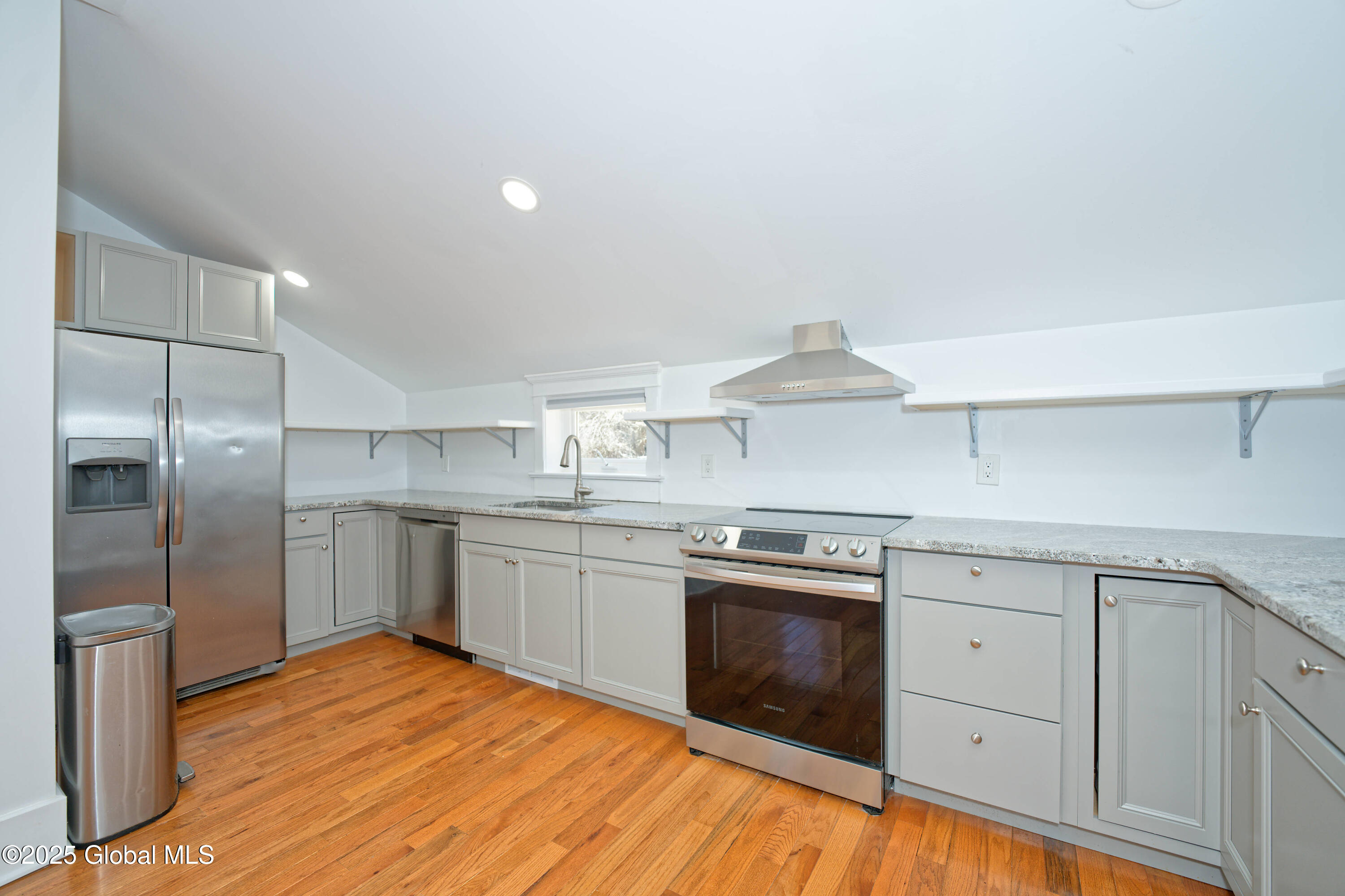 50 Edie Road, Saratoga Springs, New York image 13