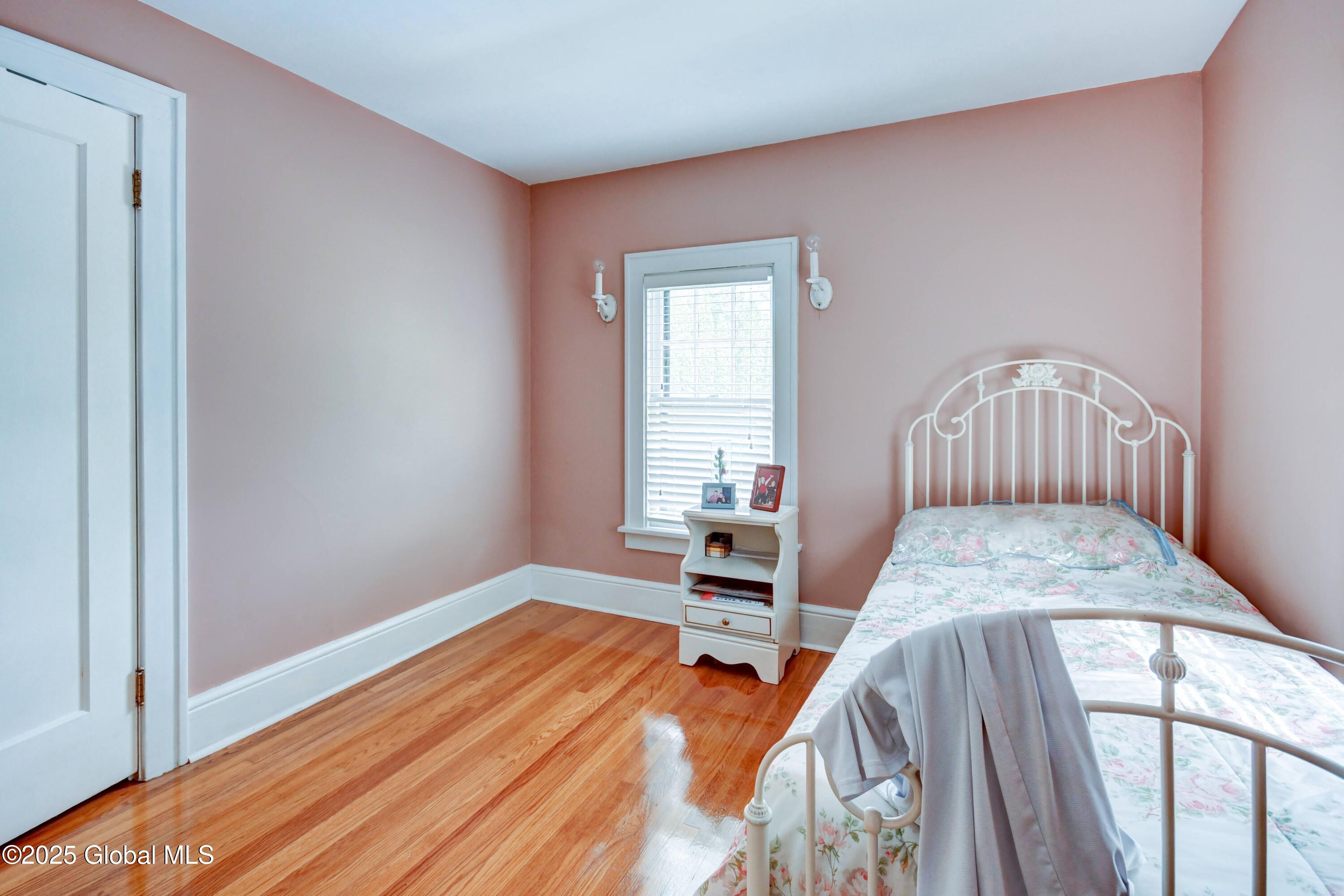 233 E Fulton Street, Gloversville, New York image 27