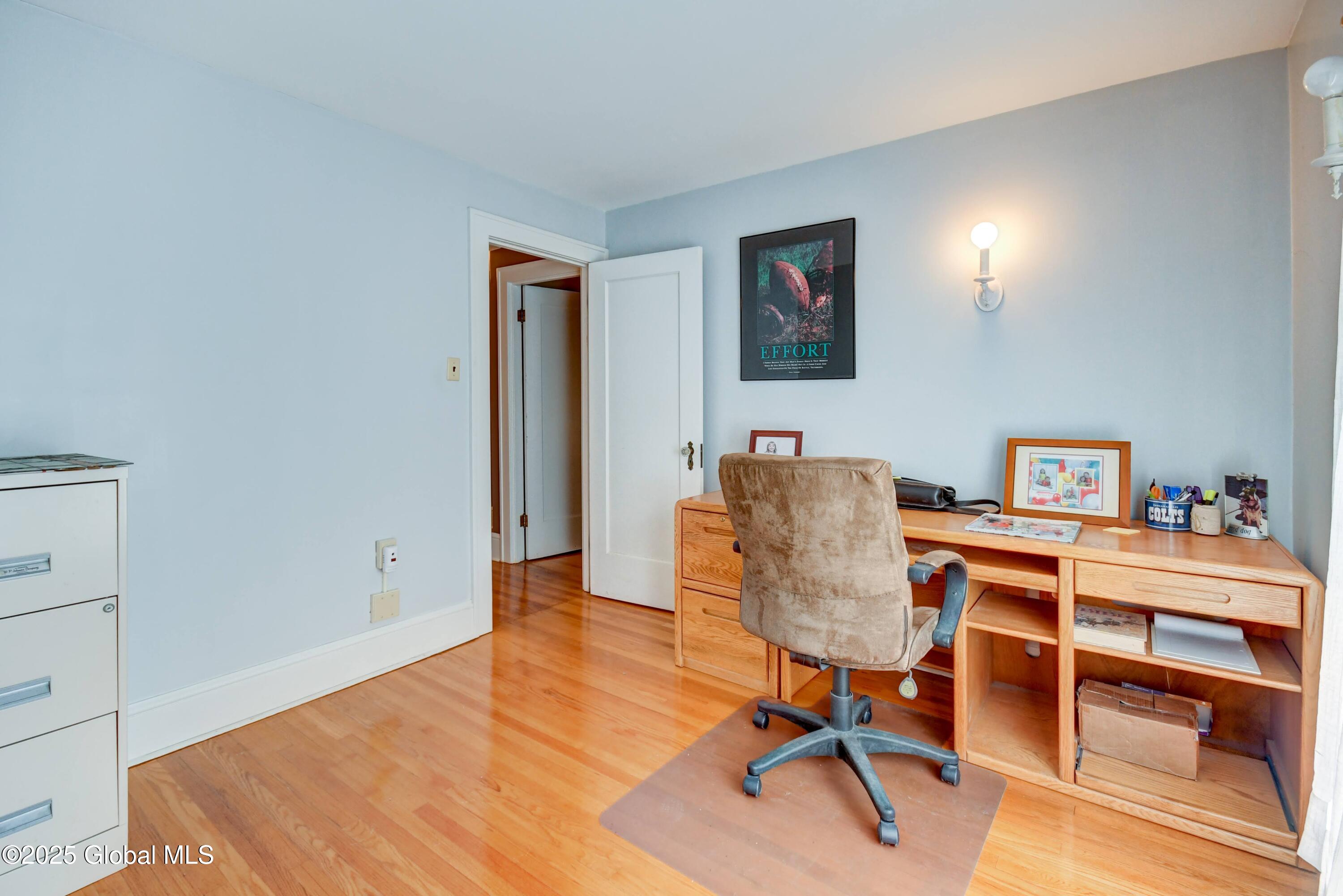 233 E Fulton Street, Gloversville, New York image 37
