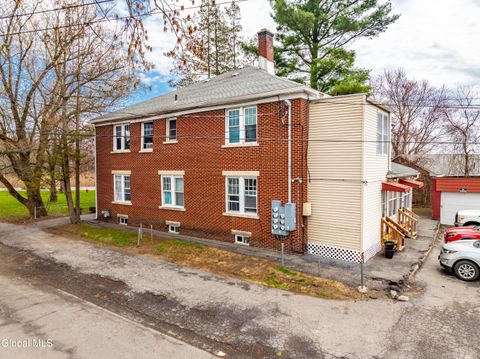 Photo of 3290 Balltown Road, Schenectady, NY 12304 (MLS # 202615153)