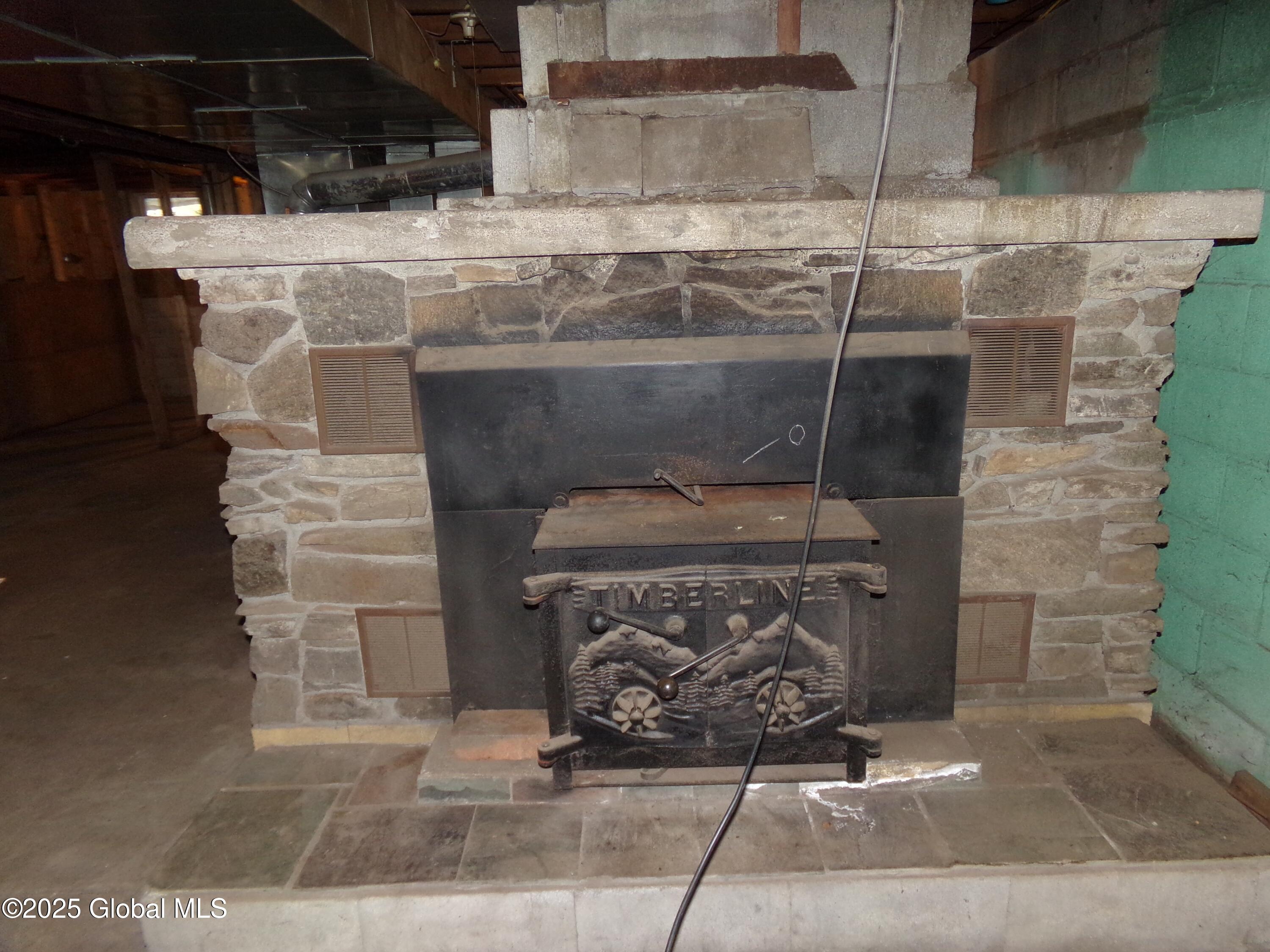 456 County Hwy 102, Gloversville, New York image 11