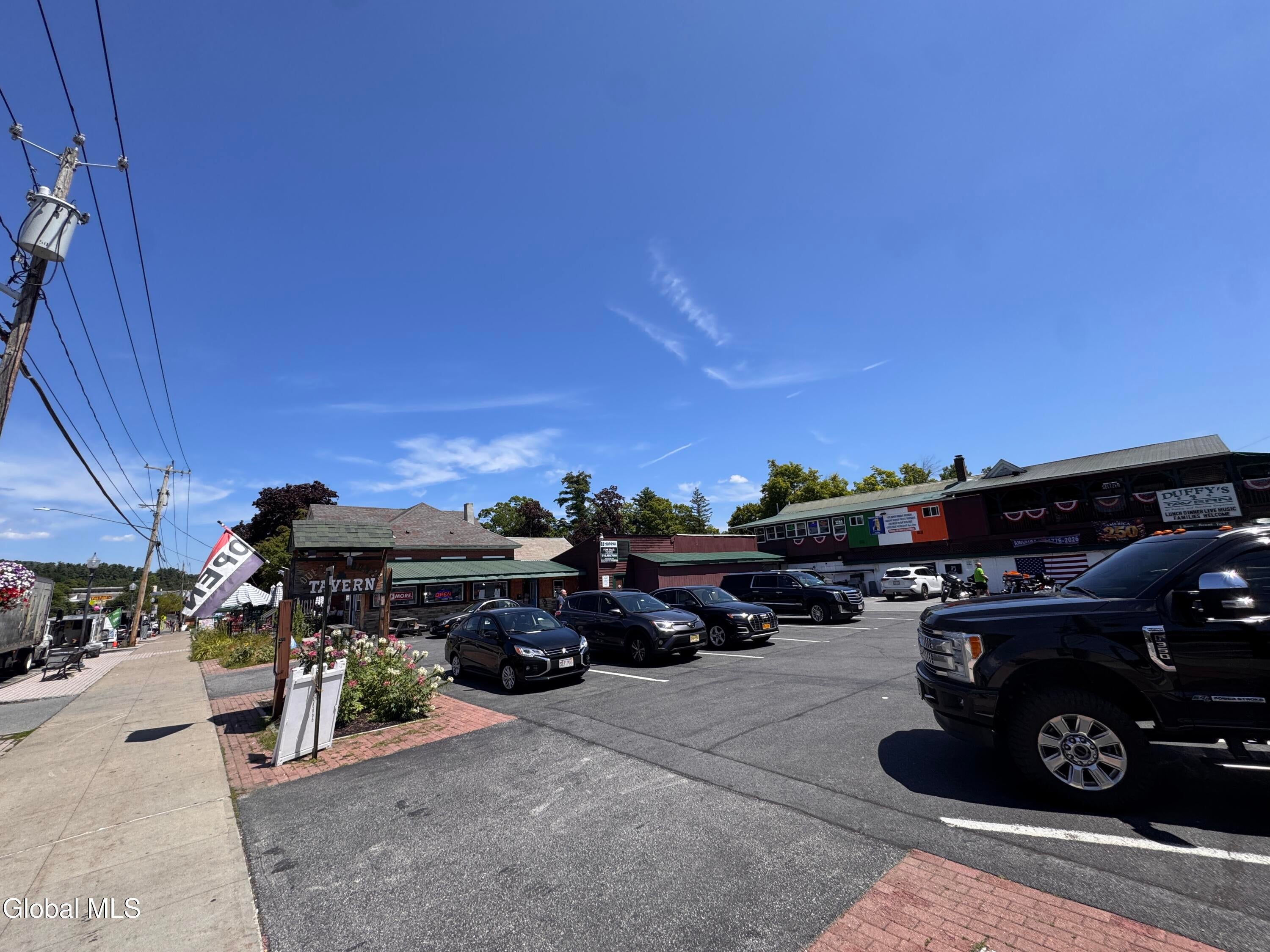 320 Canada Street 20 Amherst St