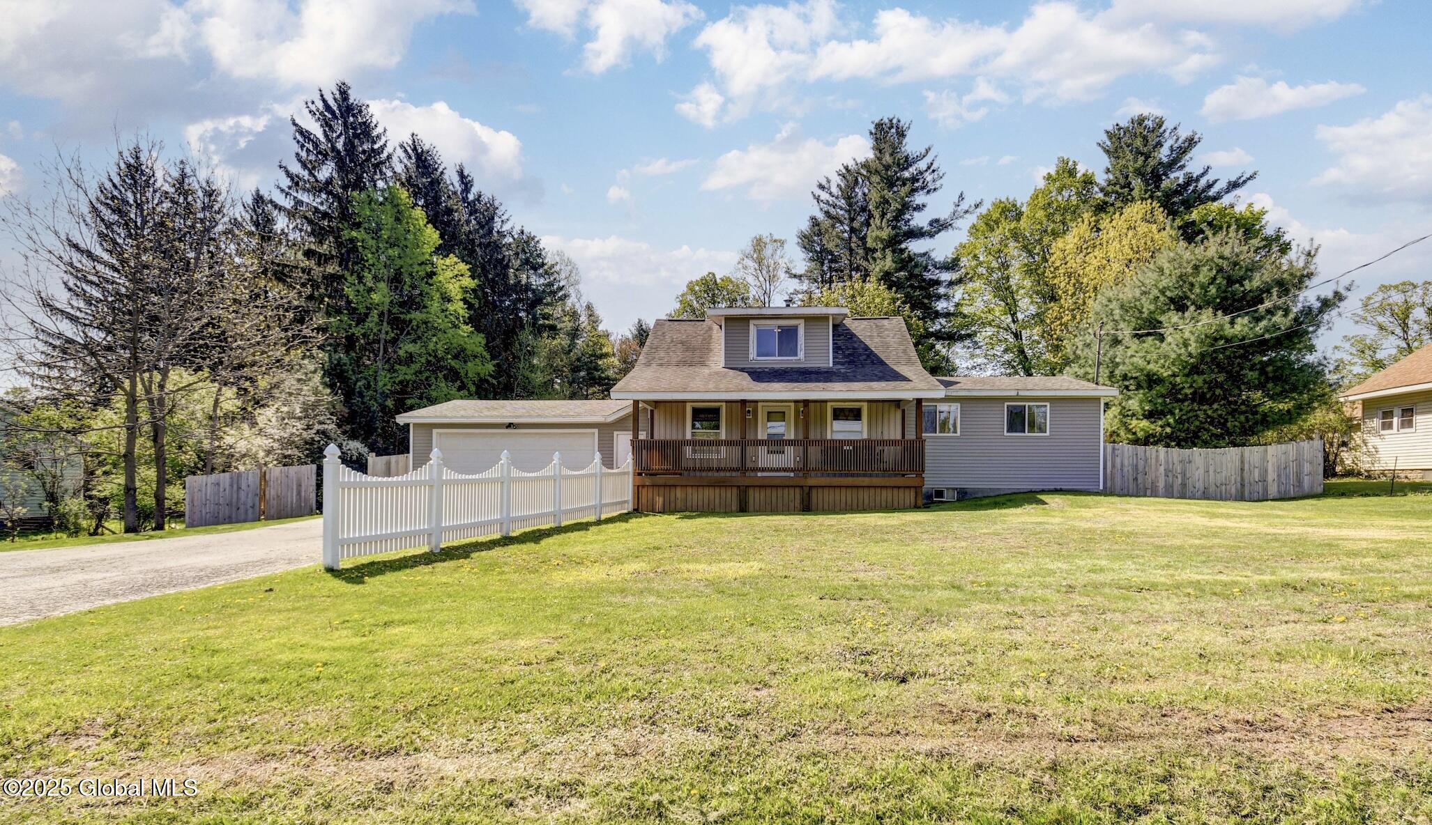1786 County Highway 107, Amsterdam, New York image 1