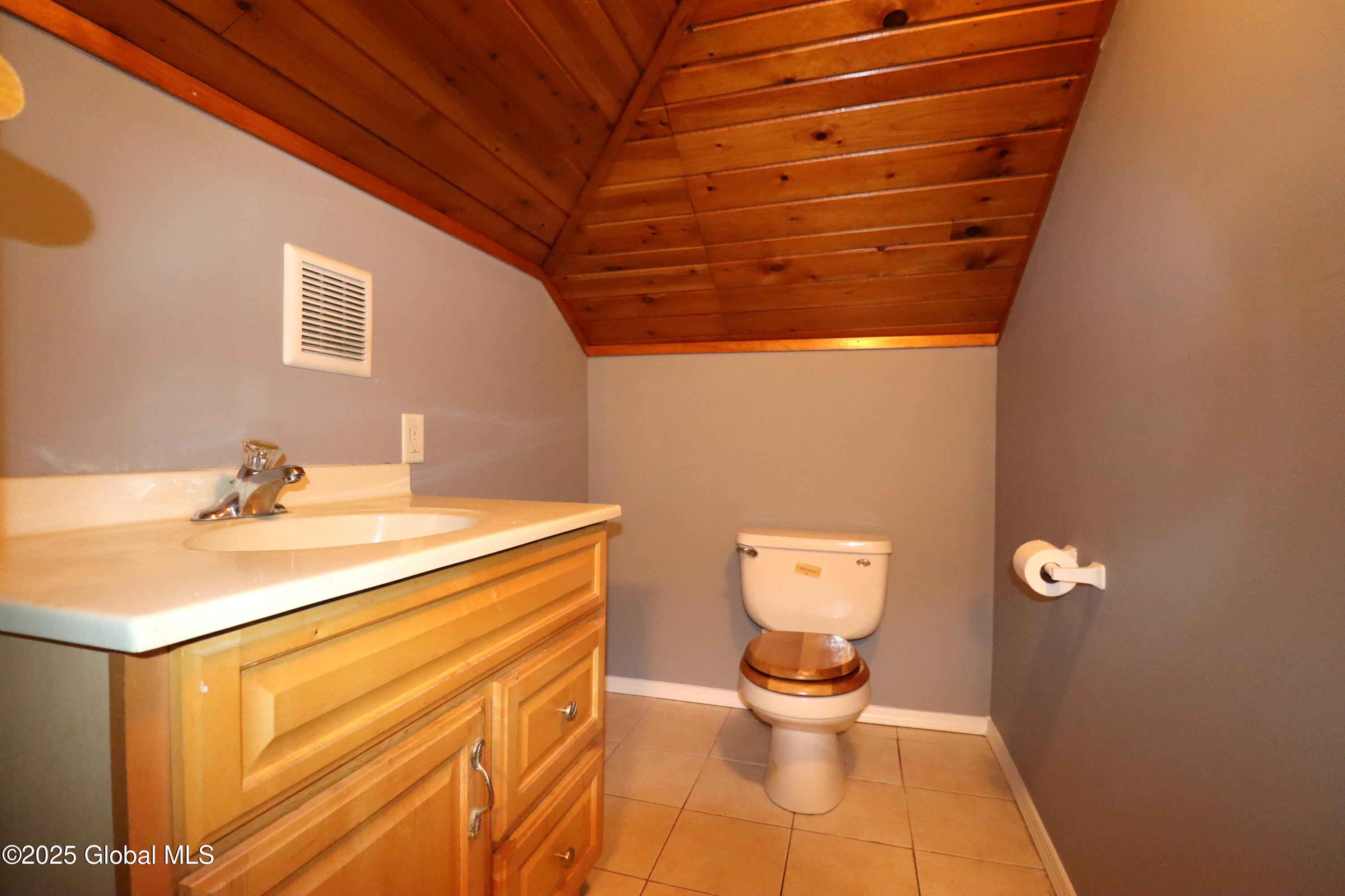 2633 Hamburg Street, Schenectady, New York image 25