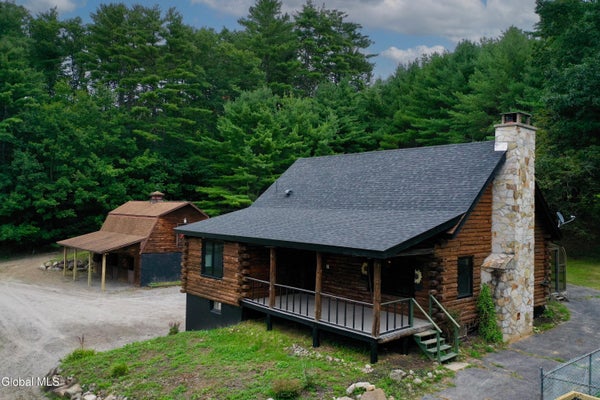 419 GAILEY HILL RD, LAKE LUZERNE, NY 12846 - Image 4b59a1cf64f7b3d64a320ea198daa738/643382332