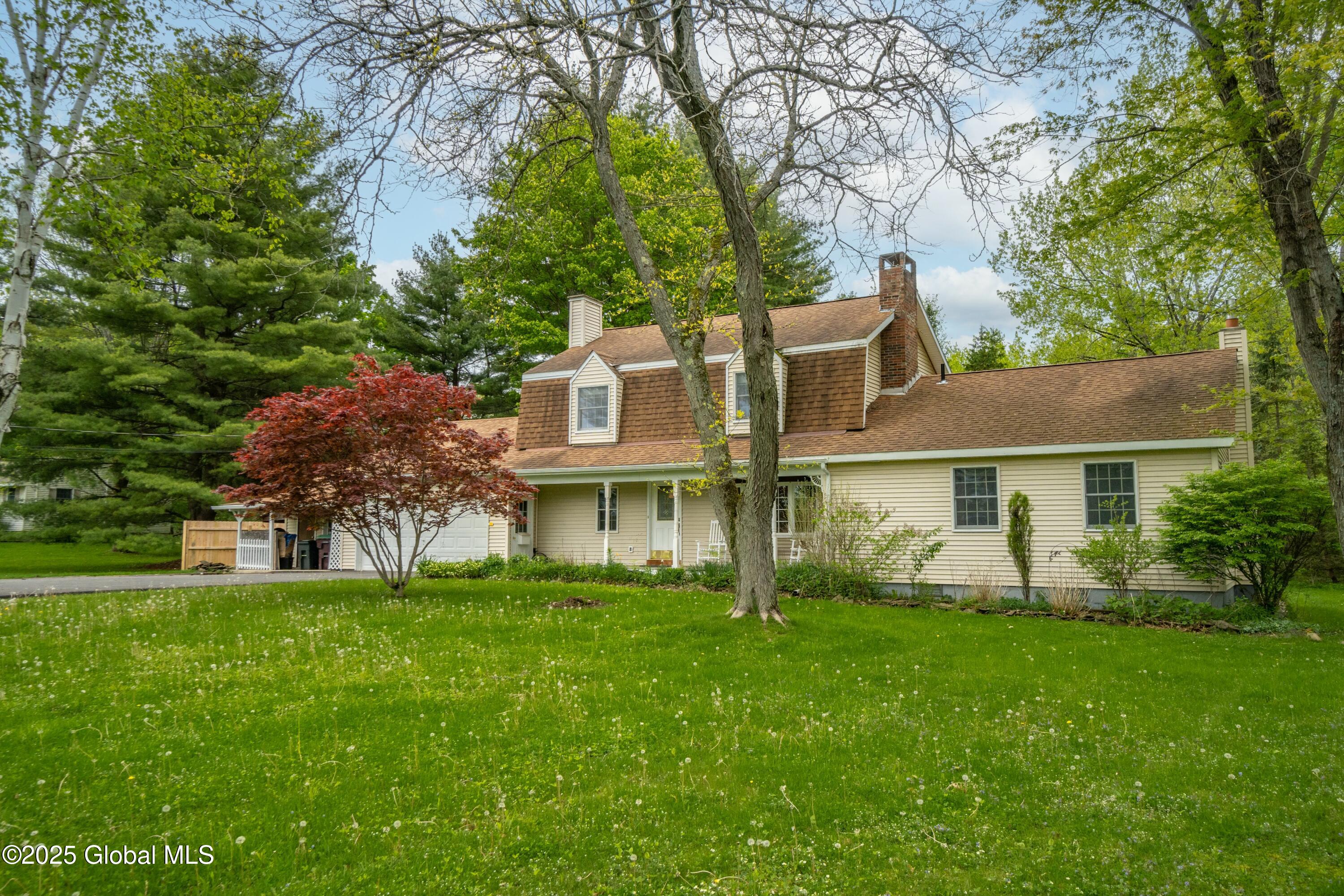253 Voorhees Road, Amsterdam, New York image 6