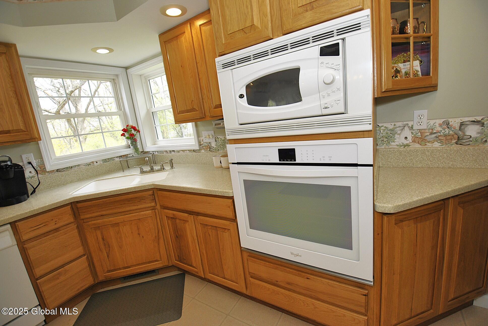 289 Watervliet Shaker Road, Watervliet, New York image 9