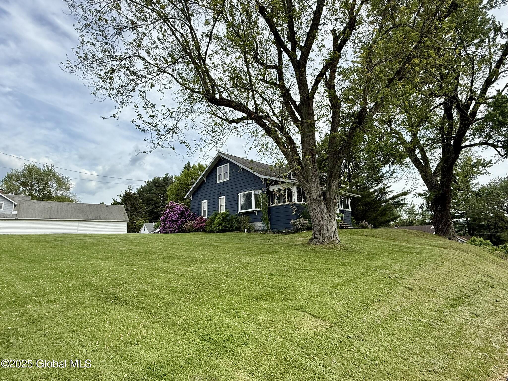 18 Bellemeade Street, Wynantskill, New York image 27