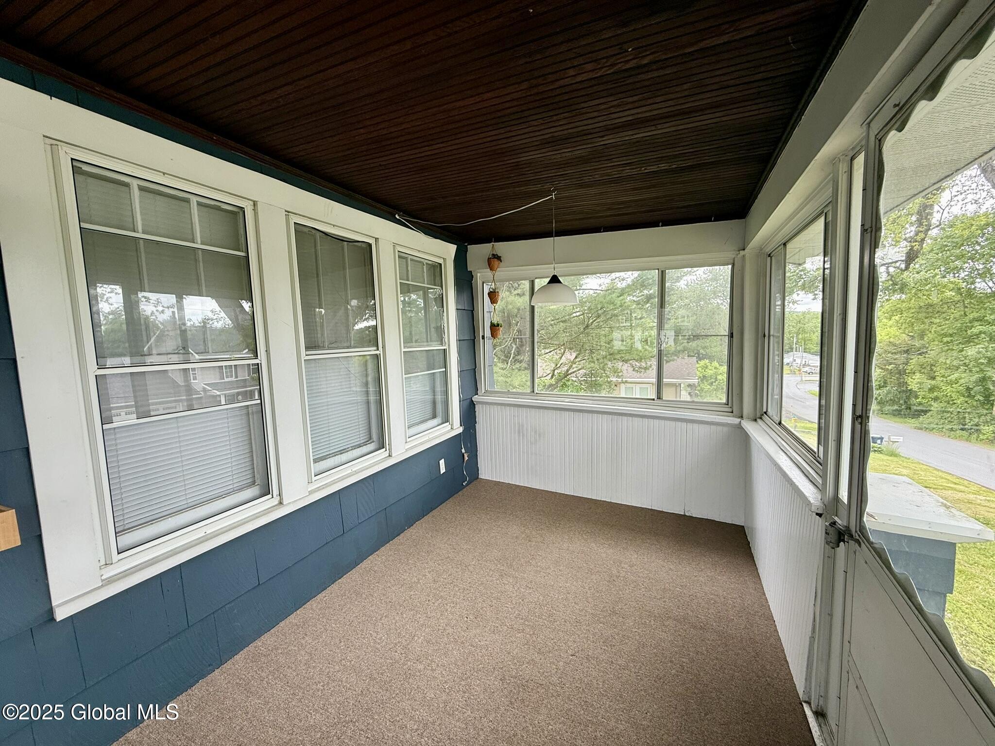 18 Bellemeade Street, Wynantskill, New York image 7