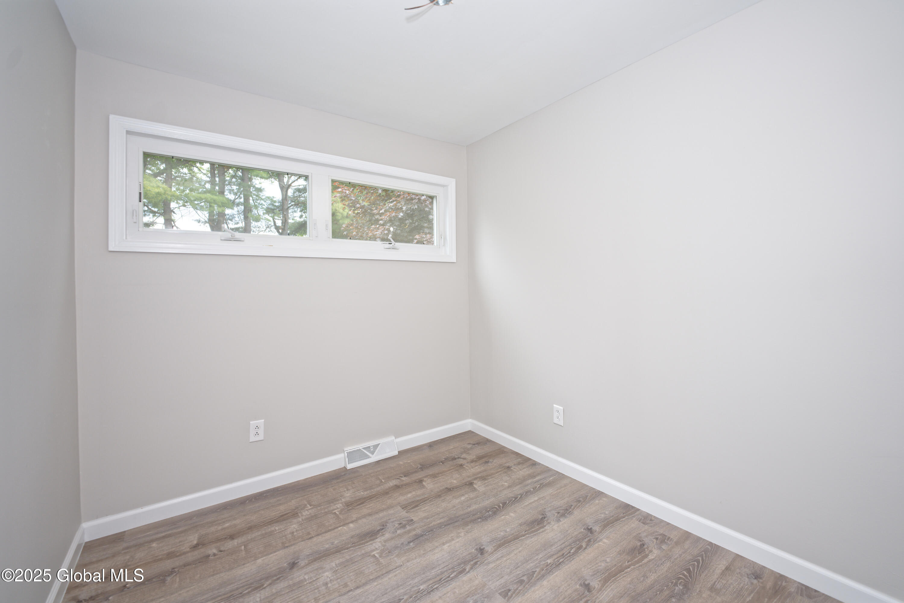 1 Ryder Avenue, South Glens Falls, New York image 17