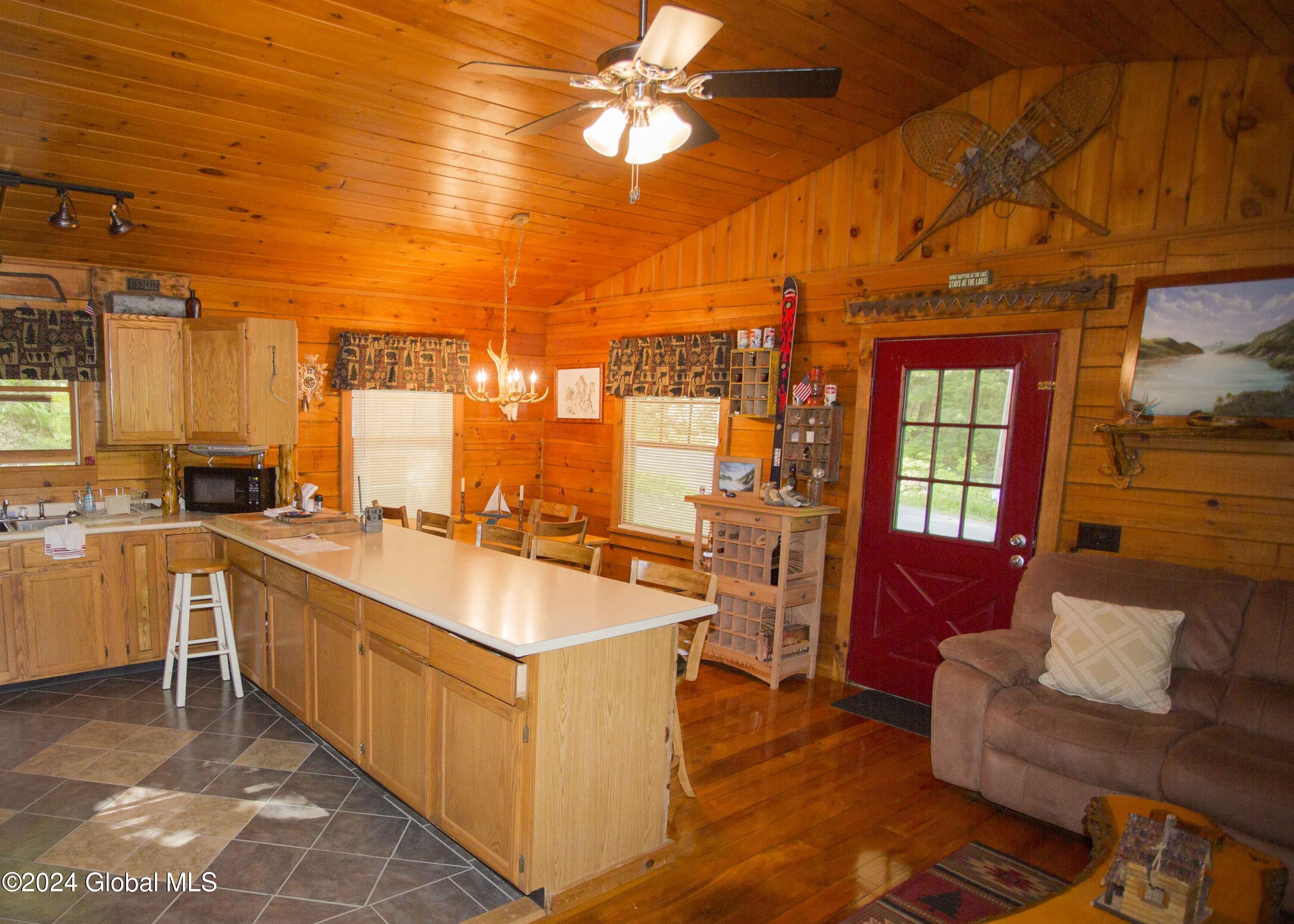 67 North Road, Clemons, New York image 7