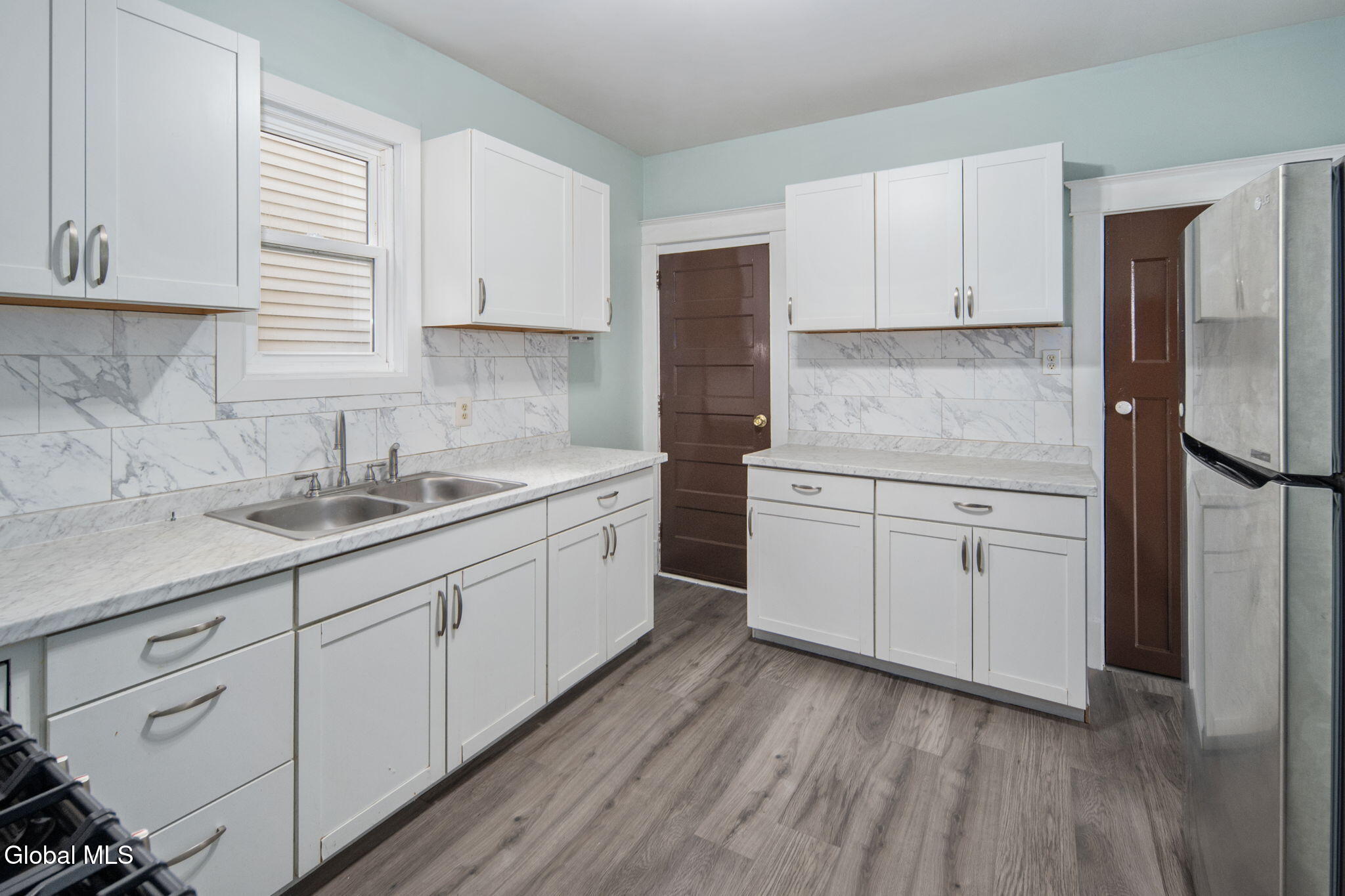 Schenectady, New York 12307, United States, 4 Bedrooms Bedrooms, ,2 BathroomsBathrooms,Residential,Active,229569