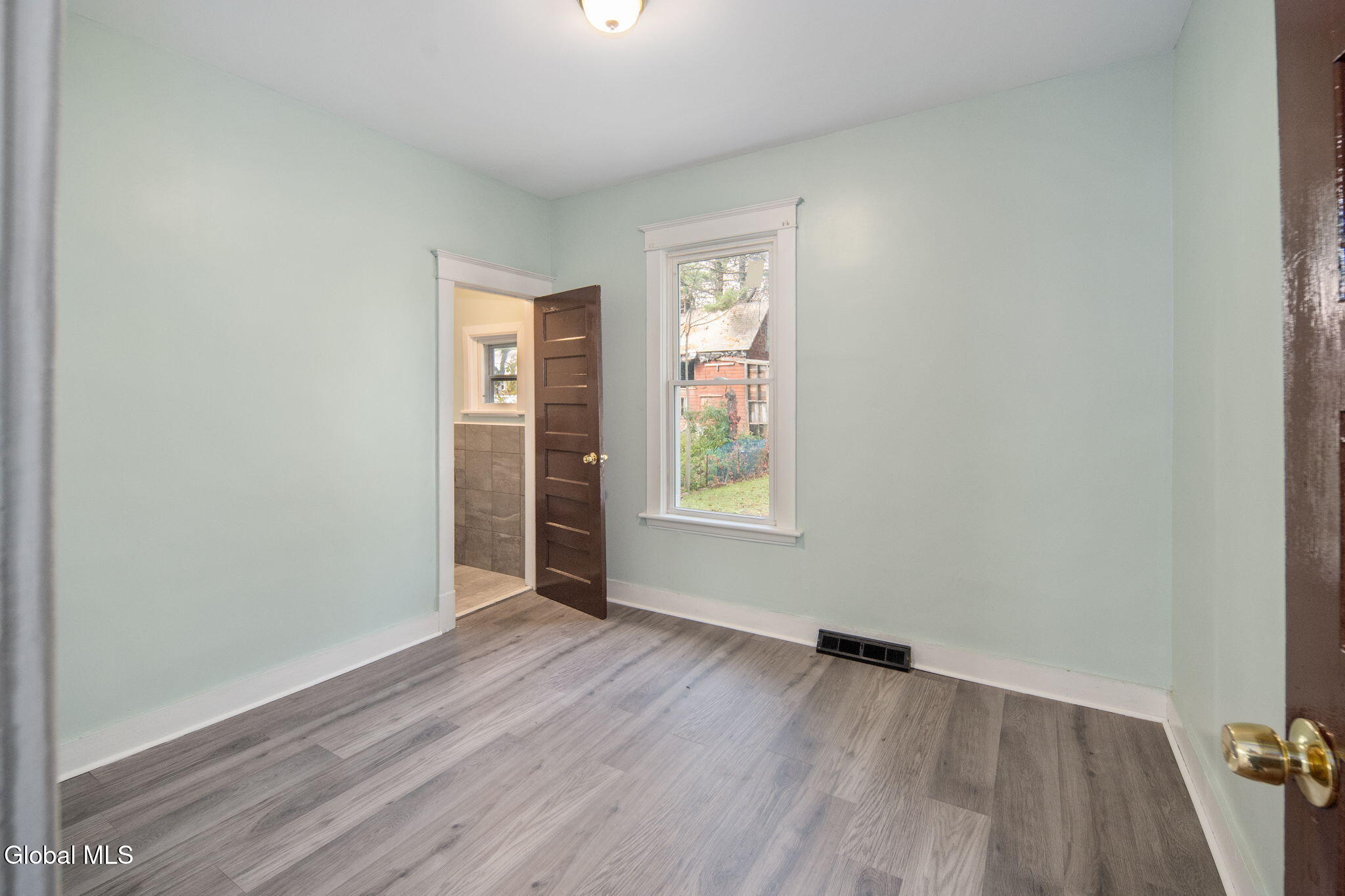 Schenectady, New York 12307, United States, 4 Bedrooms Bedrooms, ,2 BathroomsBathrooms,Residential,Active,229569