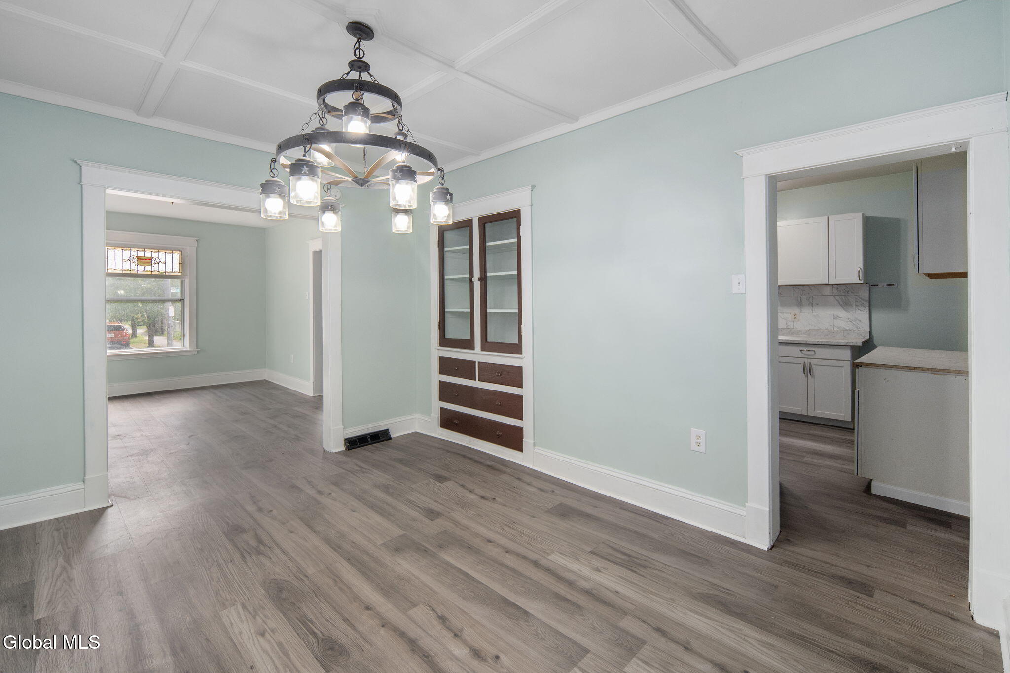 Schenectady, New York 12307, United States, 4 Bedrooms Bedrooms, ,2 BathroomsBathrooms,Residential,Active,229569