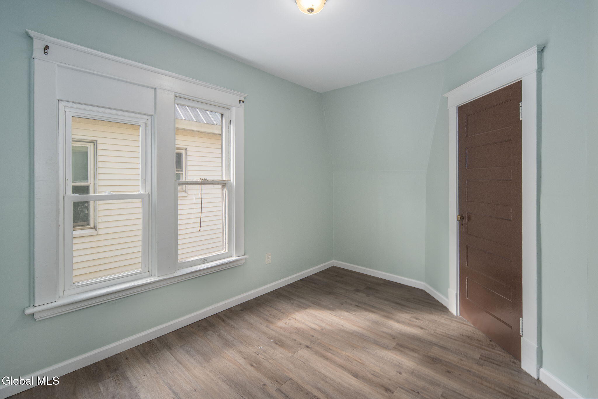 Schenectady, New York 12307, United States, 4 Bedrooms Bedrooms, ,2 BathroomsBathrooms,Residential,Active,229569