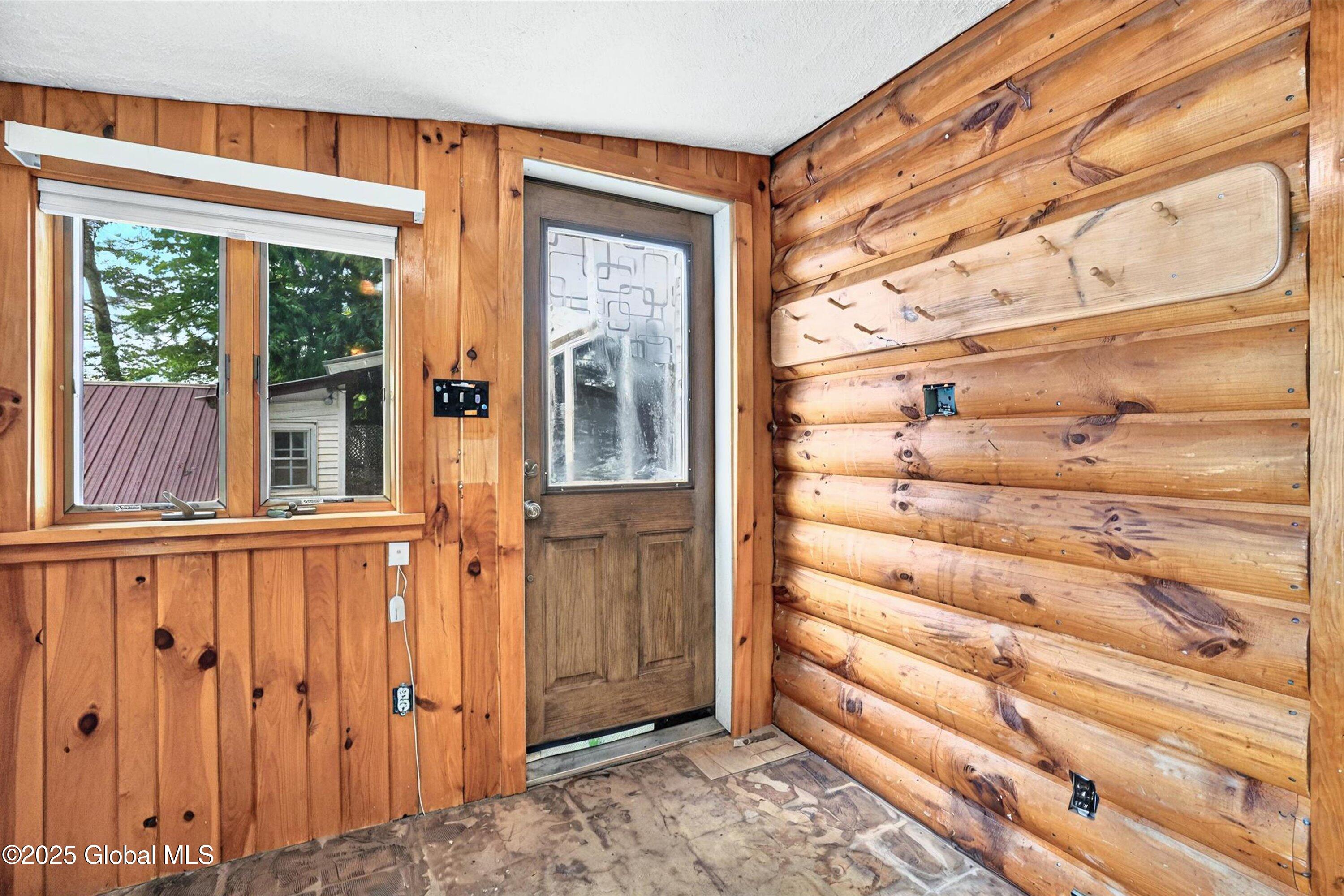 2513 N Shore Road, Hadley, New York image 9