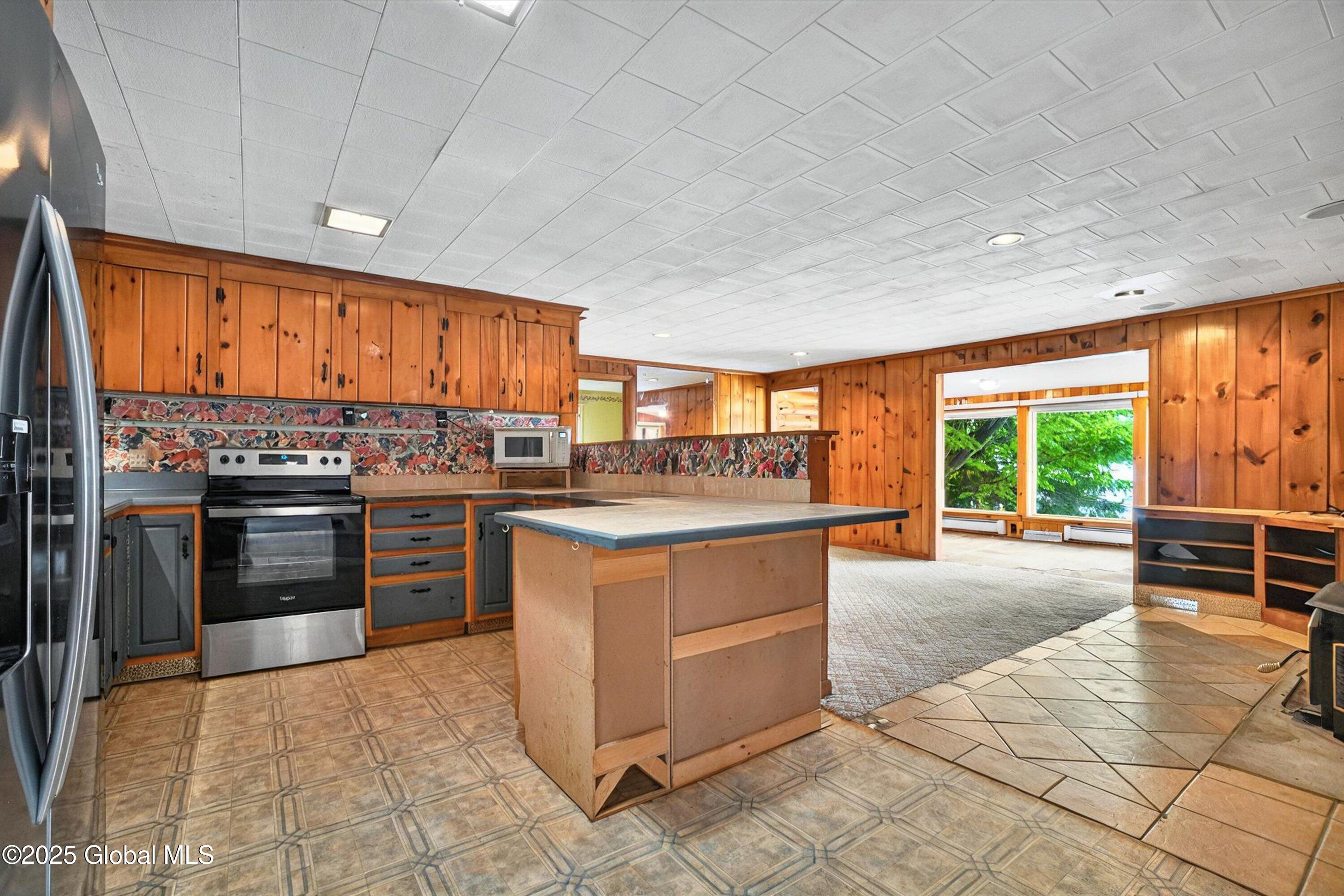 2513 N Shore Road, Hadley, New York image 21
