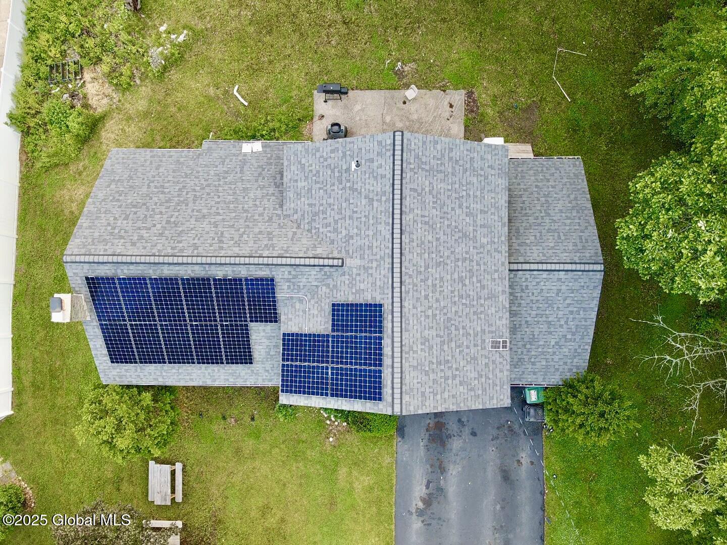 Glenville, New York 12302, United States, 6 Bedrooms Bedrooms, ,2 BathroomsBathrooms,Residential,Active,148235