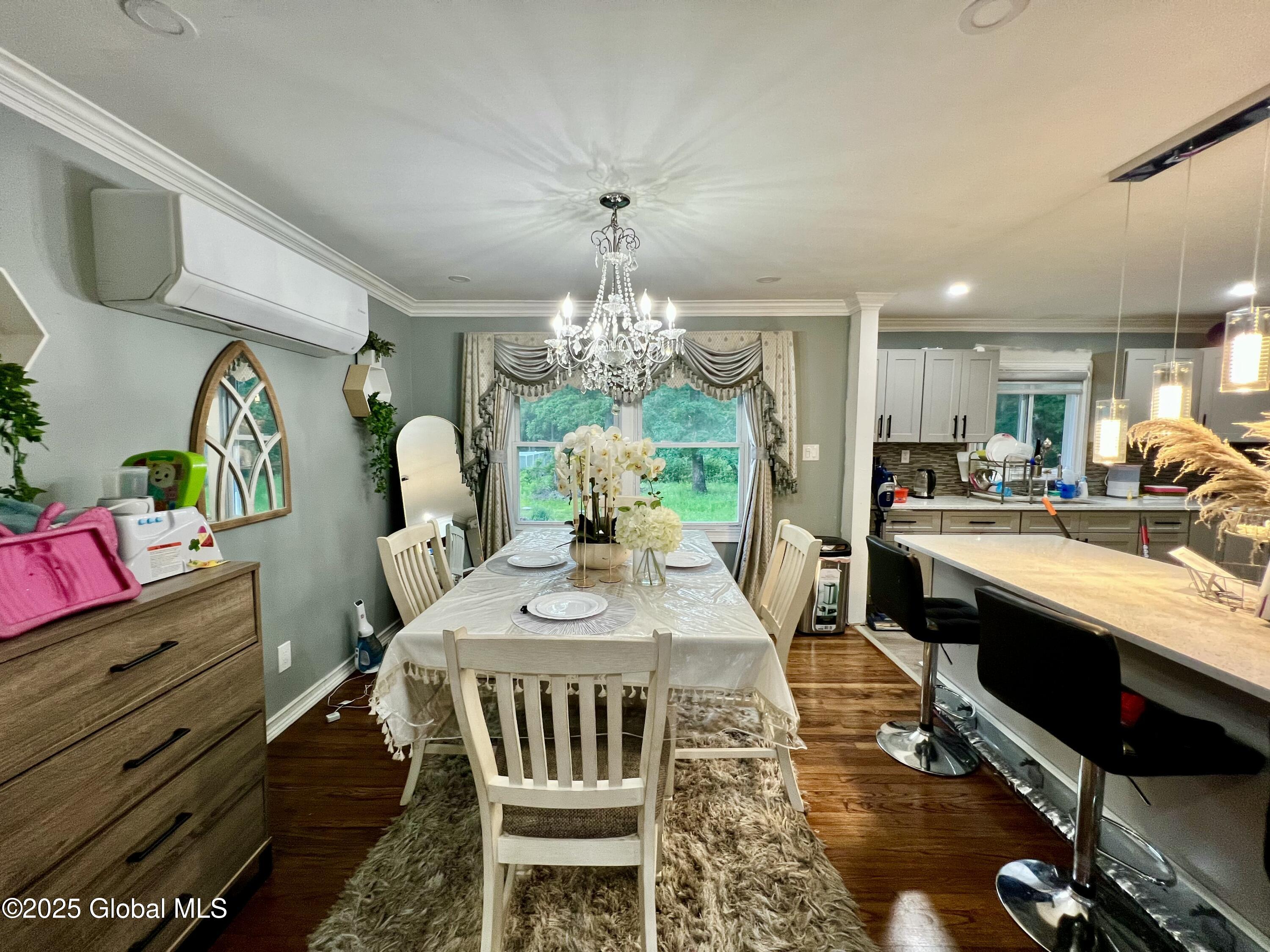 Glenville, New York 12302, United States, 6 Bedrooms Bedrooms, ,2 BathroomsBathrooms,Residential,Active,148235